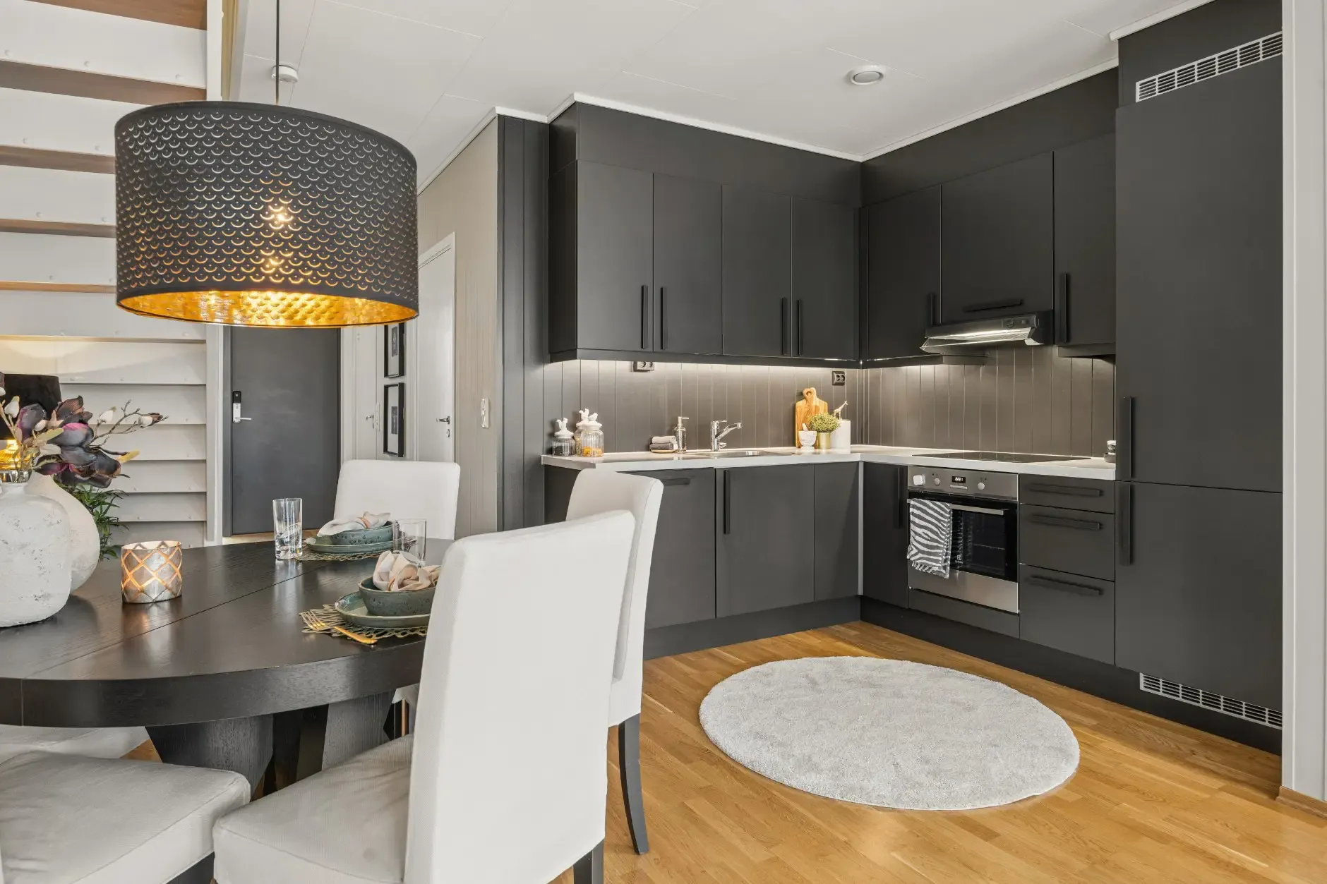 Contemporary 3-Bedroom Townhouse with Expansive Grounds in Heimdal - View image 17 of 30