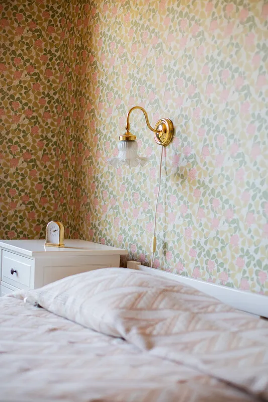 4-Bedroom 1970s House with Expansive Garden in Scenic Yxlan, Sweden - View image 22 of 41