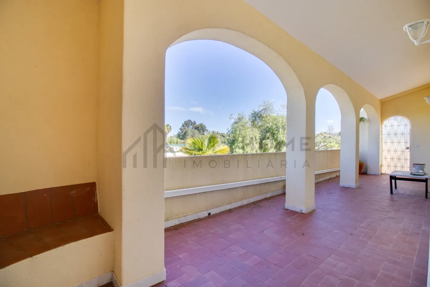 Contemporary 4-Bedroom House with Expansive Grounds in Salicos, Portugal - View image 21 of 41