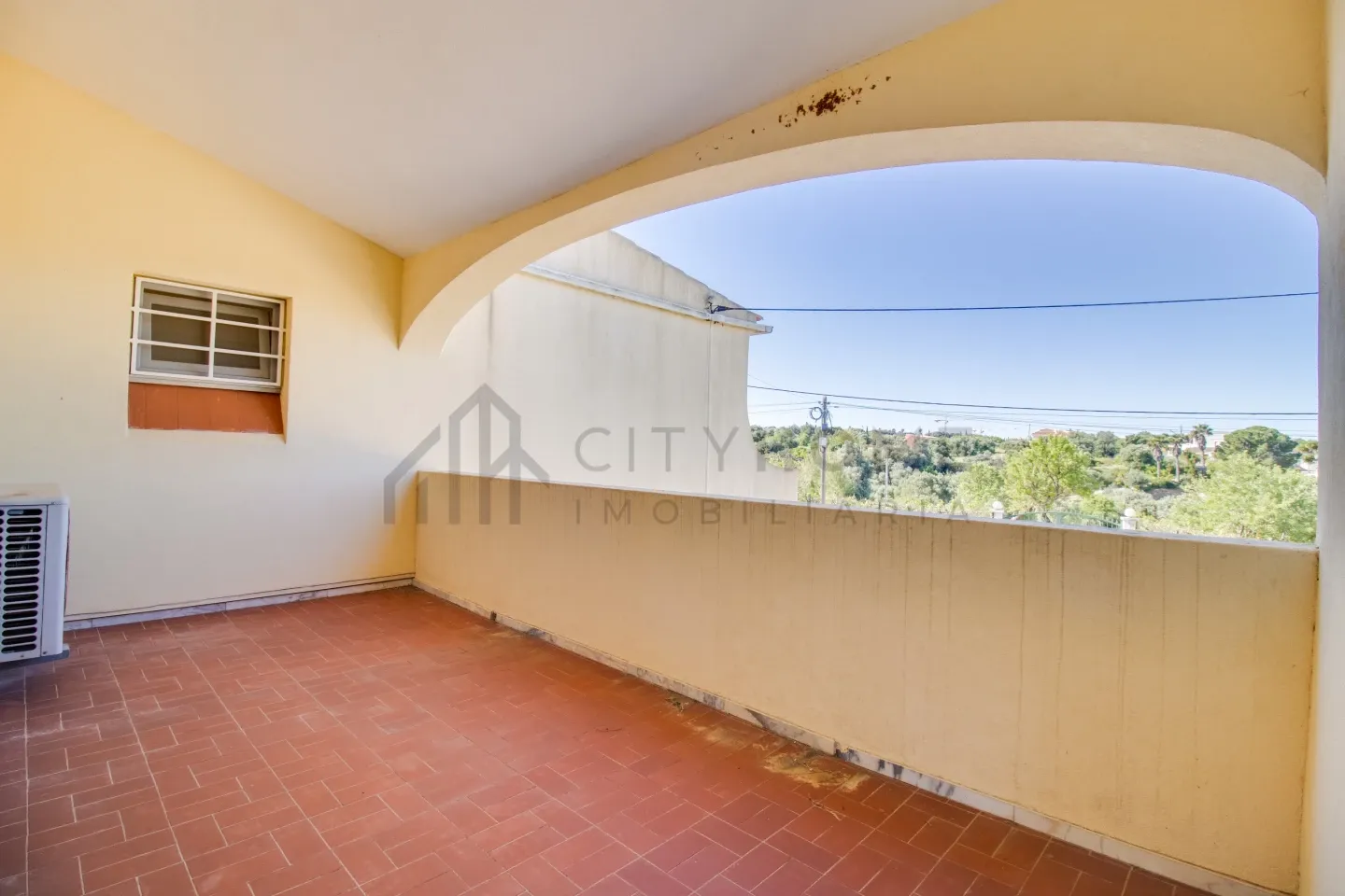 Contemporary 4-Bedroom House with Expansive Grounds in Salicos, Portugal - View image 22 of 41