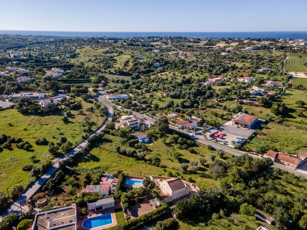 Contemporary 4-Bedroom House with Expansive Grounds in Salicos, Portugal - View image 33 of 41