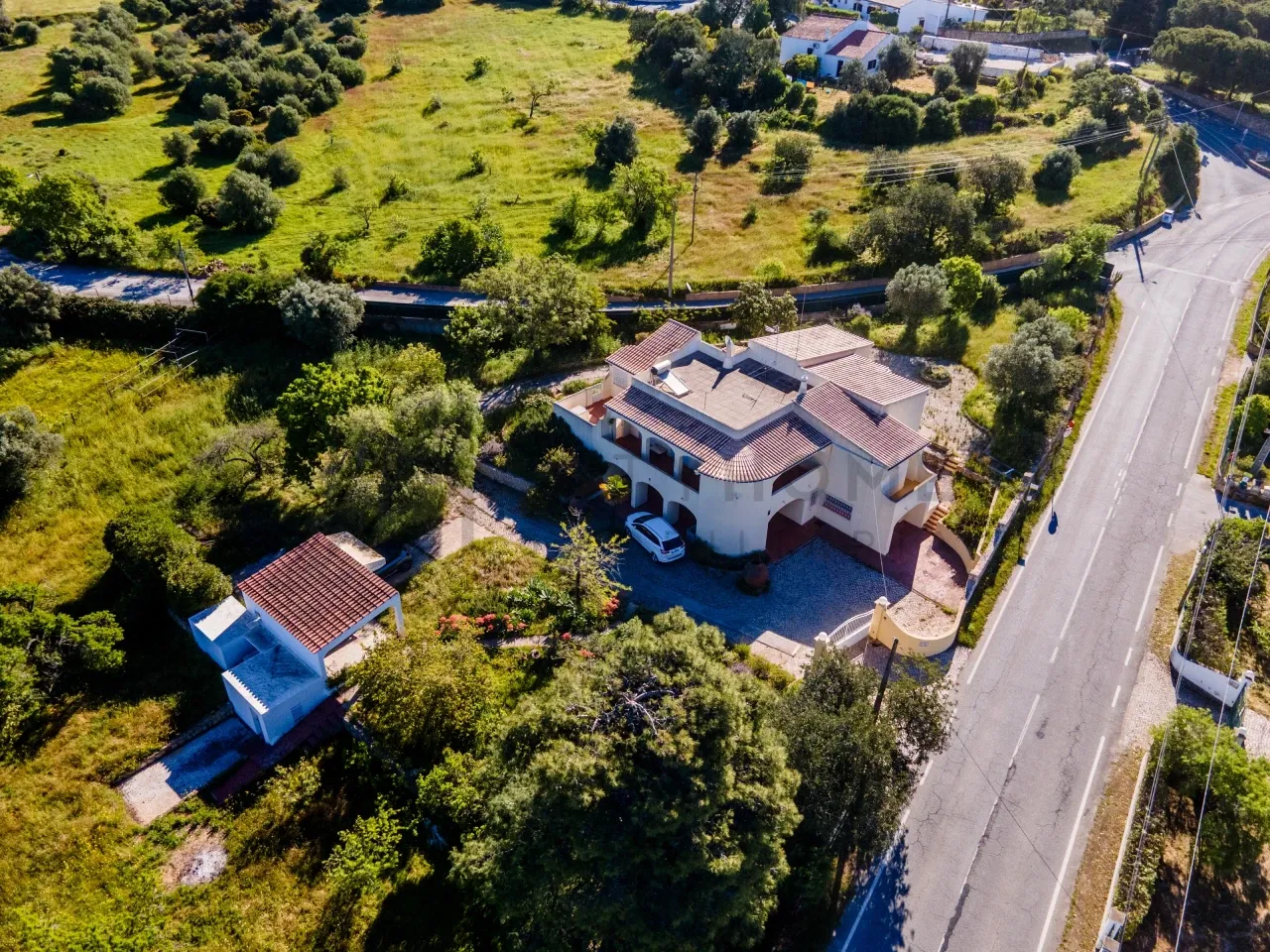 Contemporary 4-Bedroom House with Expansive Grounds in Salicos, Portugal - View image 41 of 41