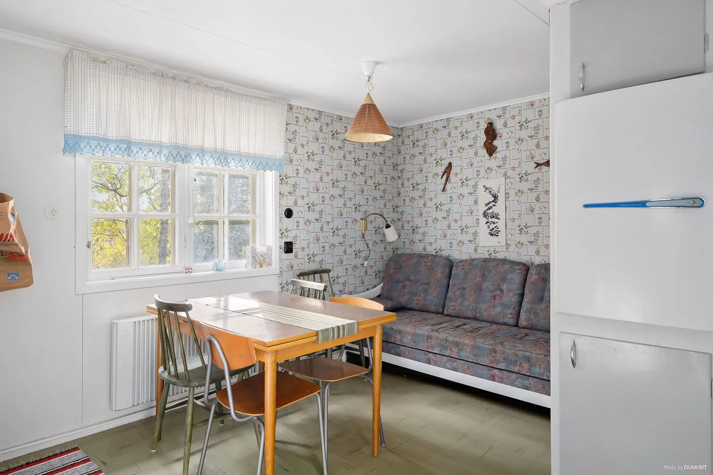 1960s Country House with Expansive Grounds in Marsliden, Sweden - Image 5