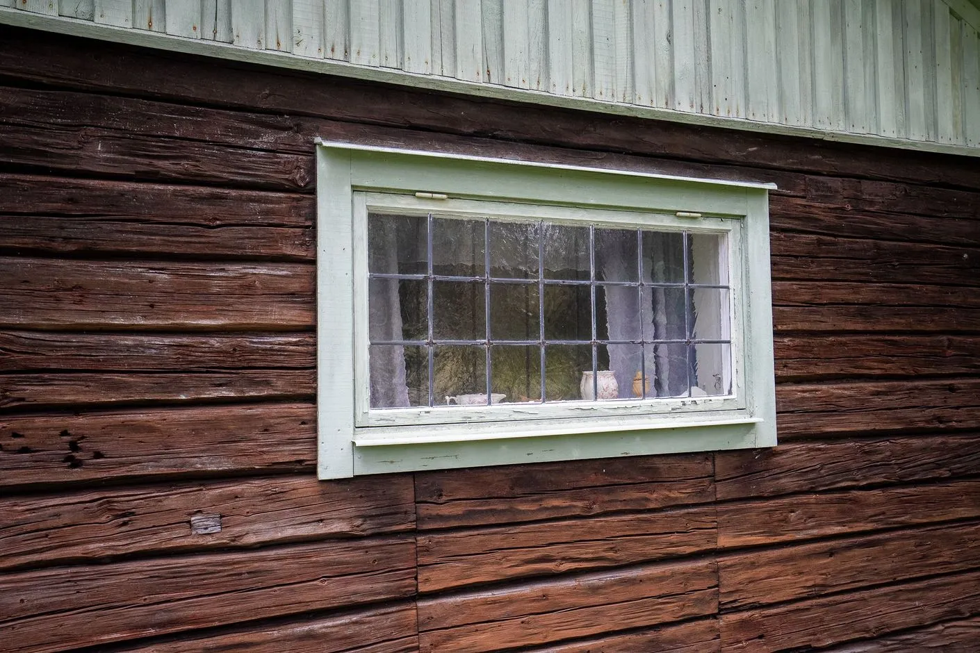 1960s Country House with Expansive Grounds in Marsliden, Sweden - View image 15 of 22