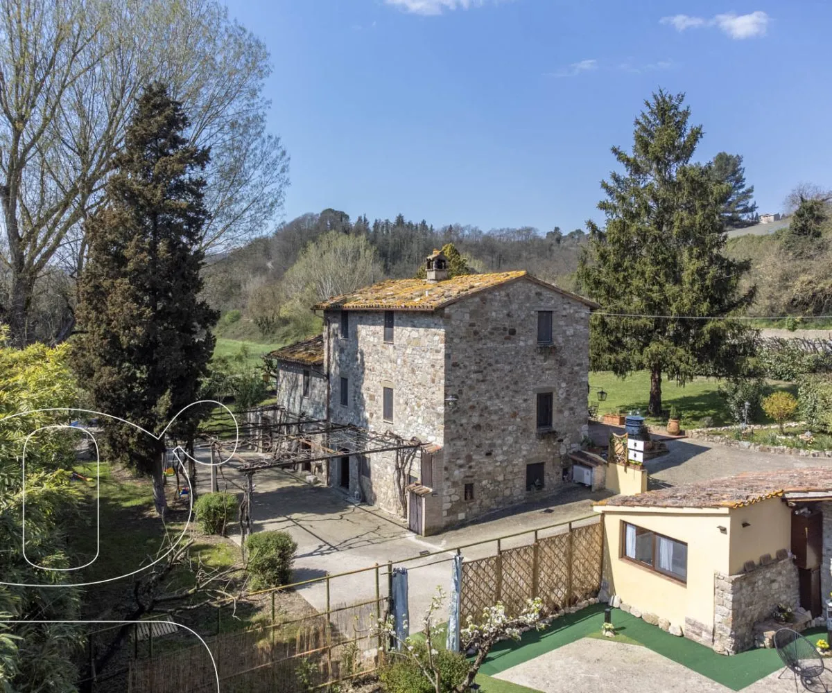 Restored Country House in Todi with 3 Units, Garden and Sauna - View image 6 of 70