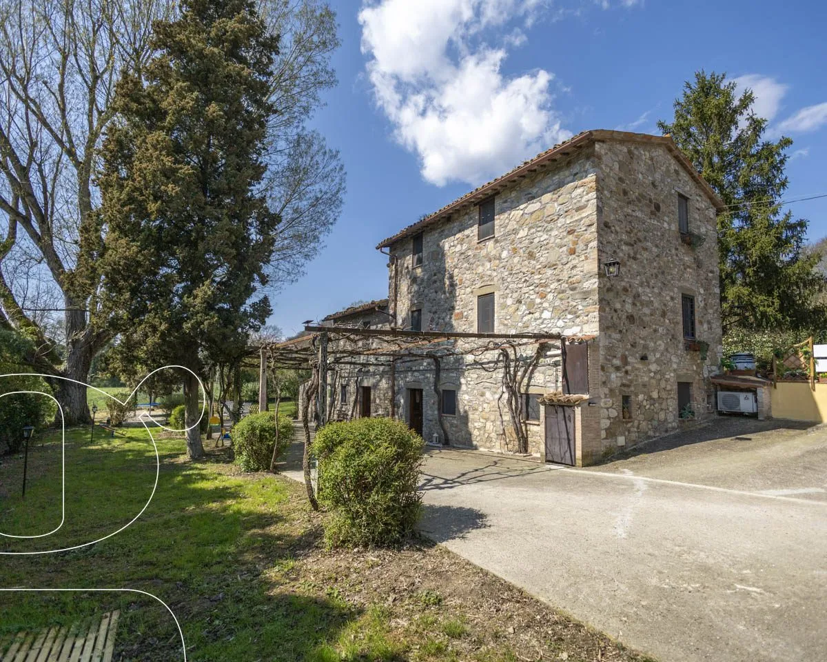 Restored Country House in Todi with 3 Units, Garden and Sauna - View image 15 of 70