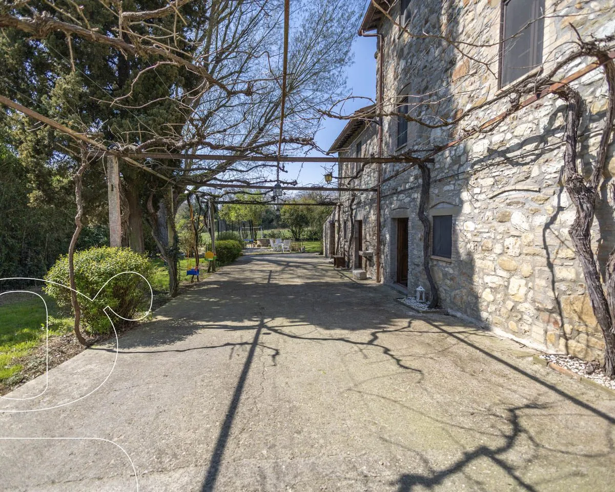 Restored Country House in Todi with 3 Units, Garden and Sauna - View image 16 of 70