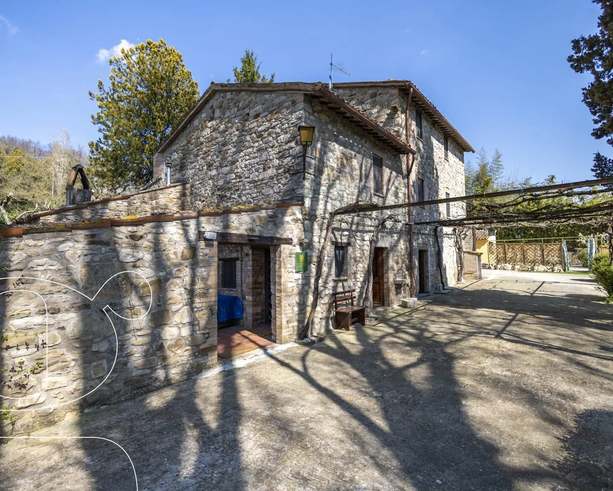 Restored Country House in Todi with 3 Units, Garden and Sauna - View image 17 of 70