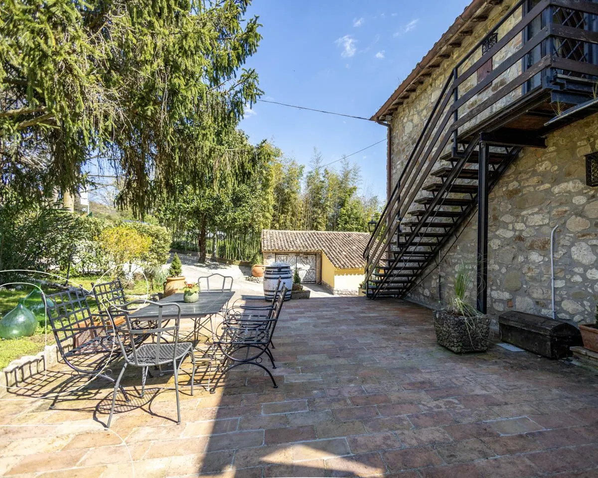 Restored Country House in Todi with 3 Units, Garden and Sauna - View image 46 of 70