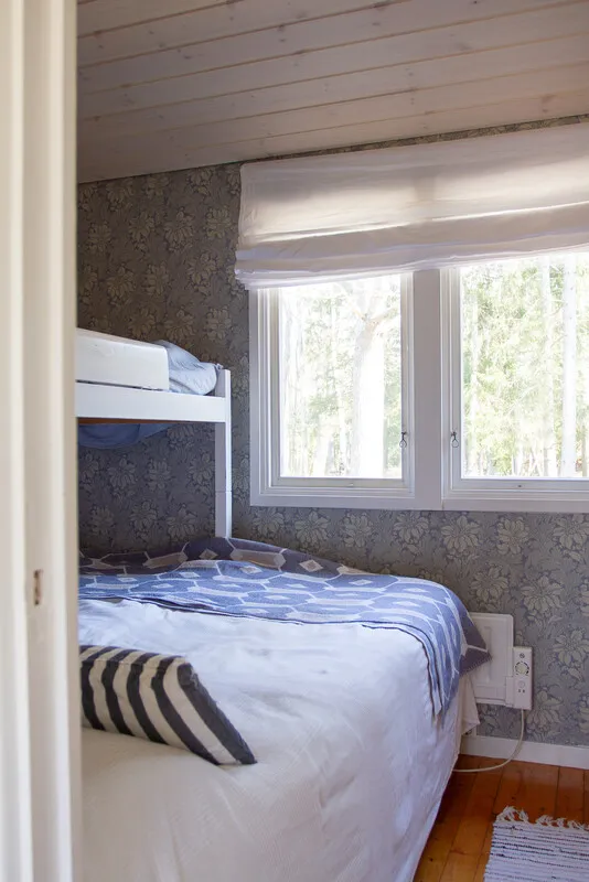 Swedish Island Retreat: 2-Bedroom Country House with Expansive Garden - View image 19 of 42