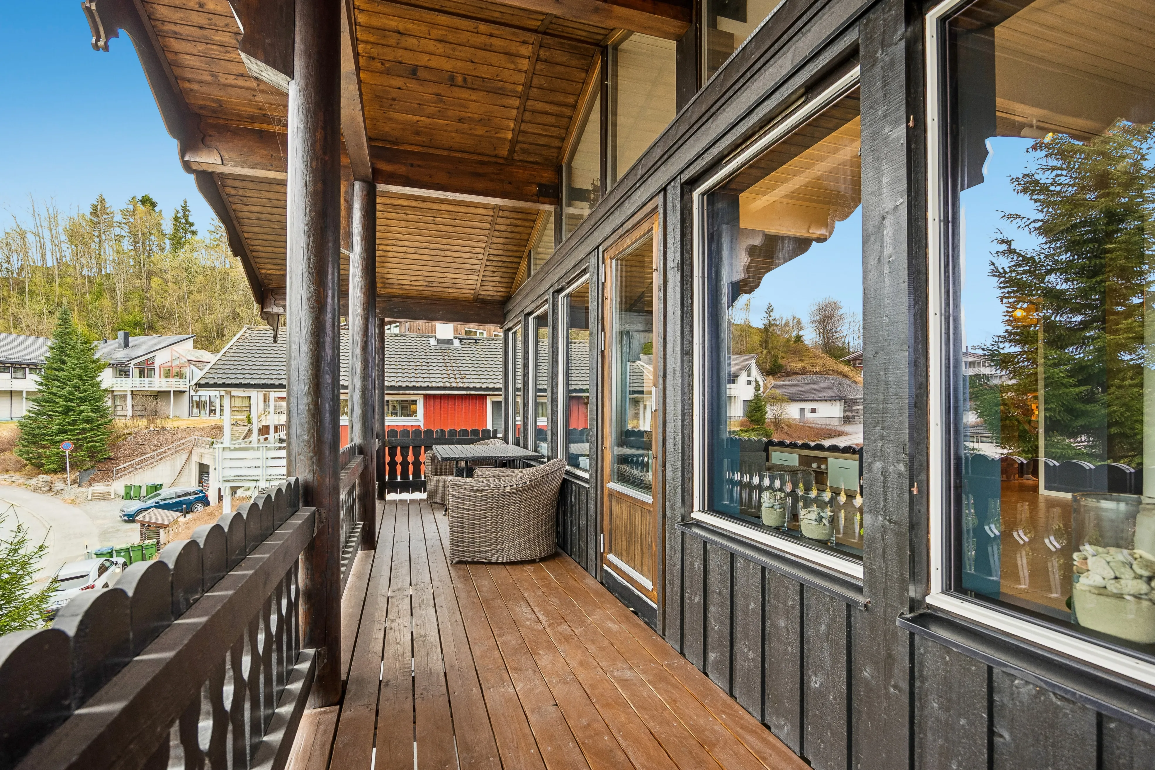 1980s 3-Bedroom House with Fjord Views and Expansive Terrace in Saksvik - View image 41 of 41