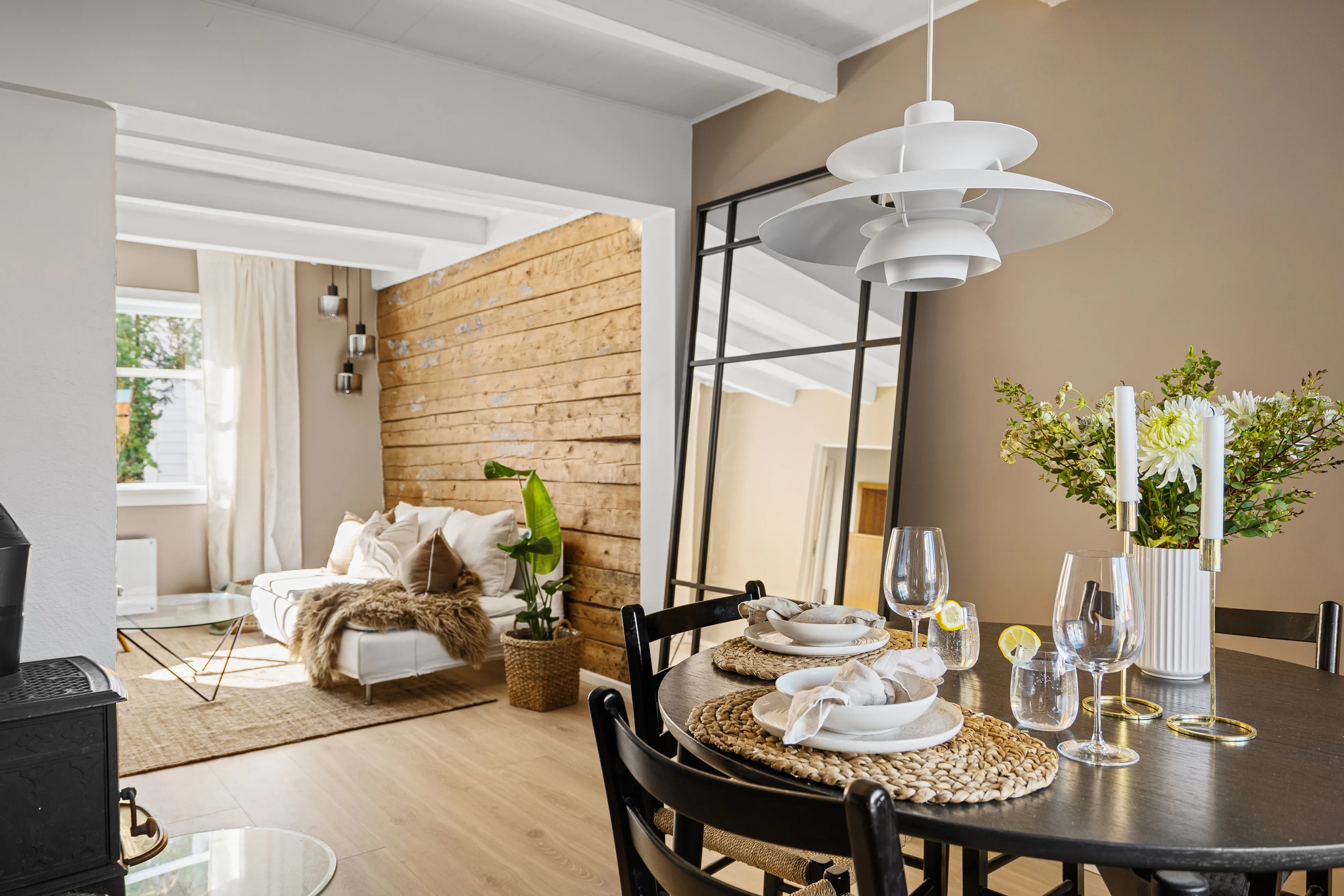 Historic 1868 Stavanger House with Sea Views and Garden Terrace - View image 11 of 45