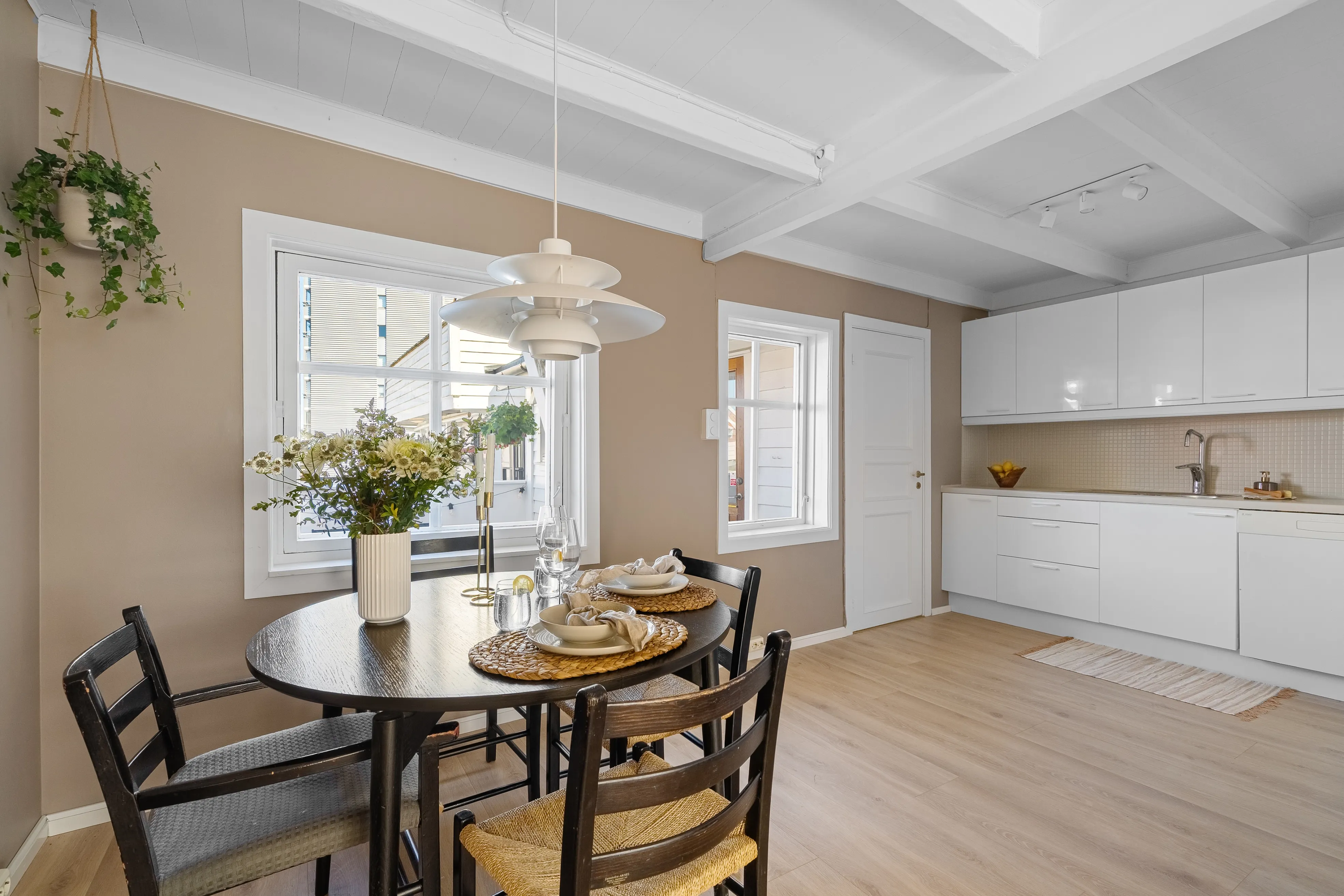 Historic 1868 Stavanger House with Sea Views and Garden Terrace - View image 15 of 45