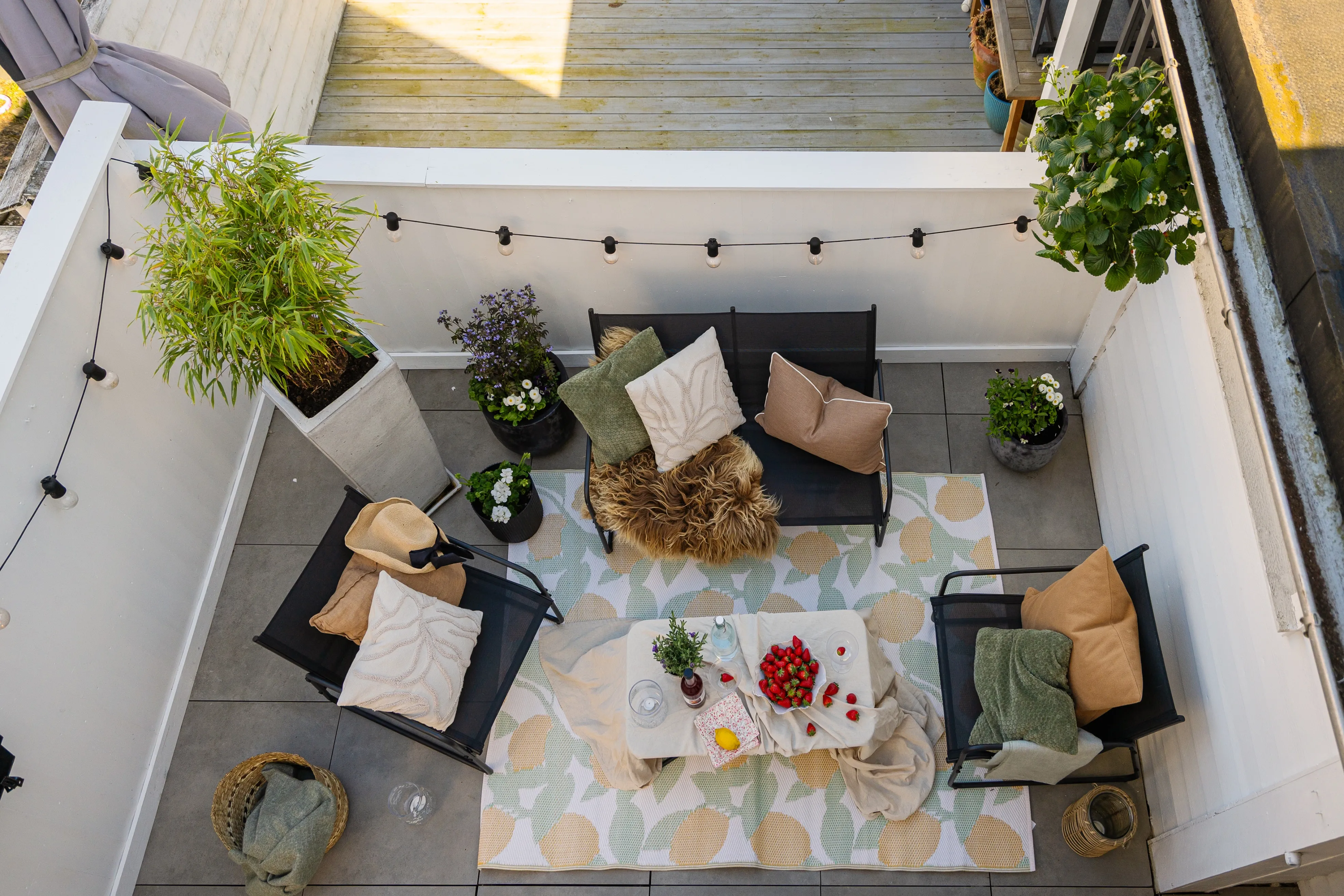 Historic 1868 Stavanger House with Sea Views and Garden Terrace - View image 21 of 45