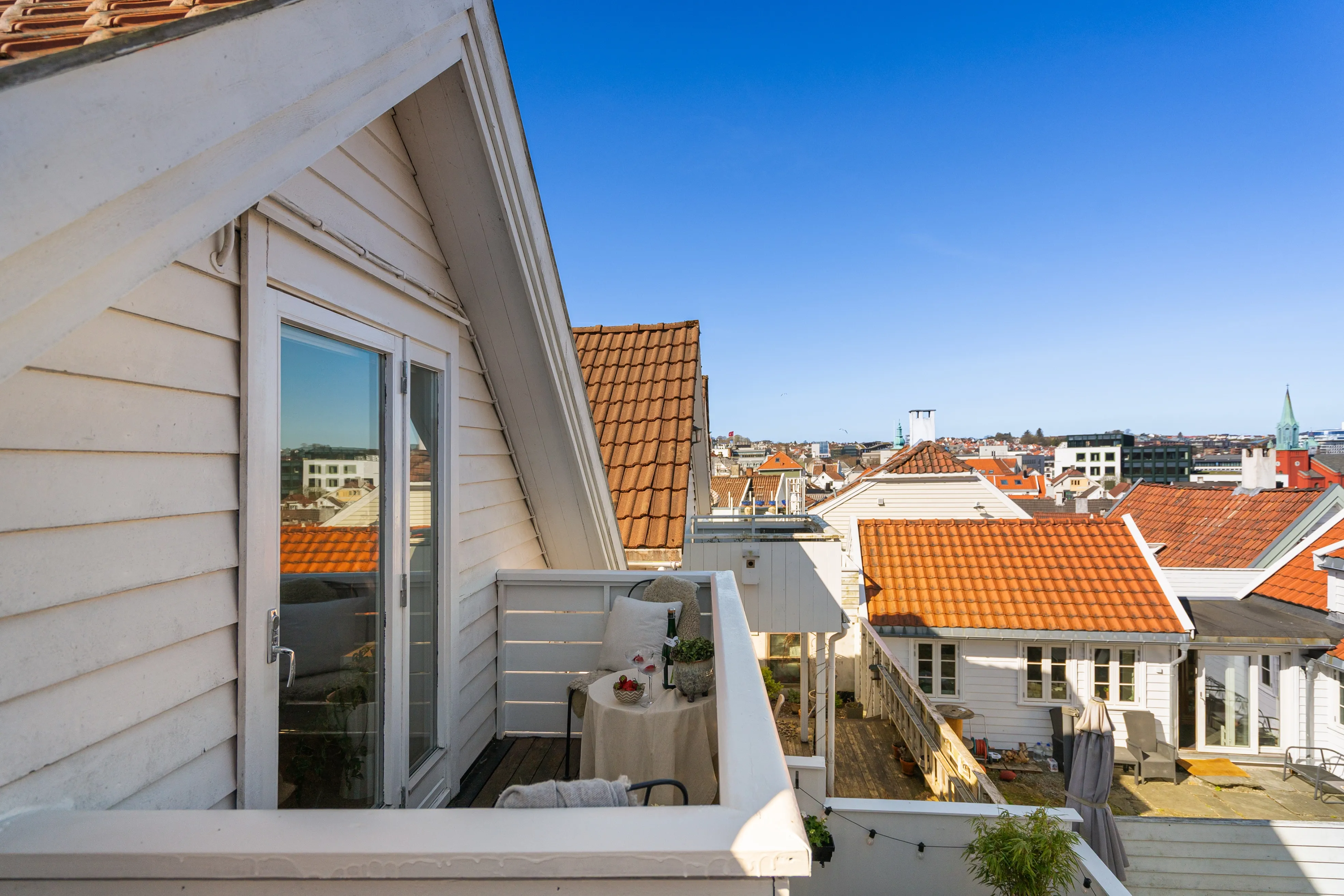 Historic 1868 Stavanger House with Sea Views and Garden Terrace - View image 36 of 45