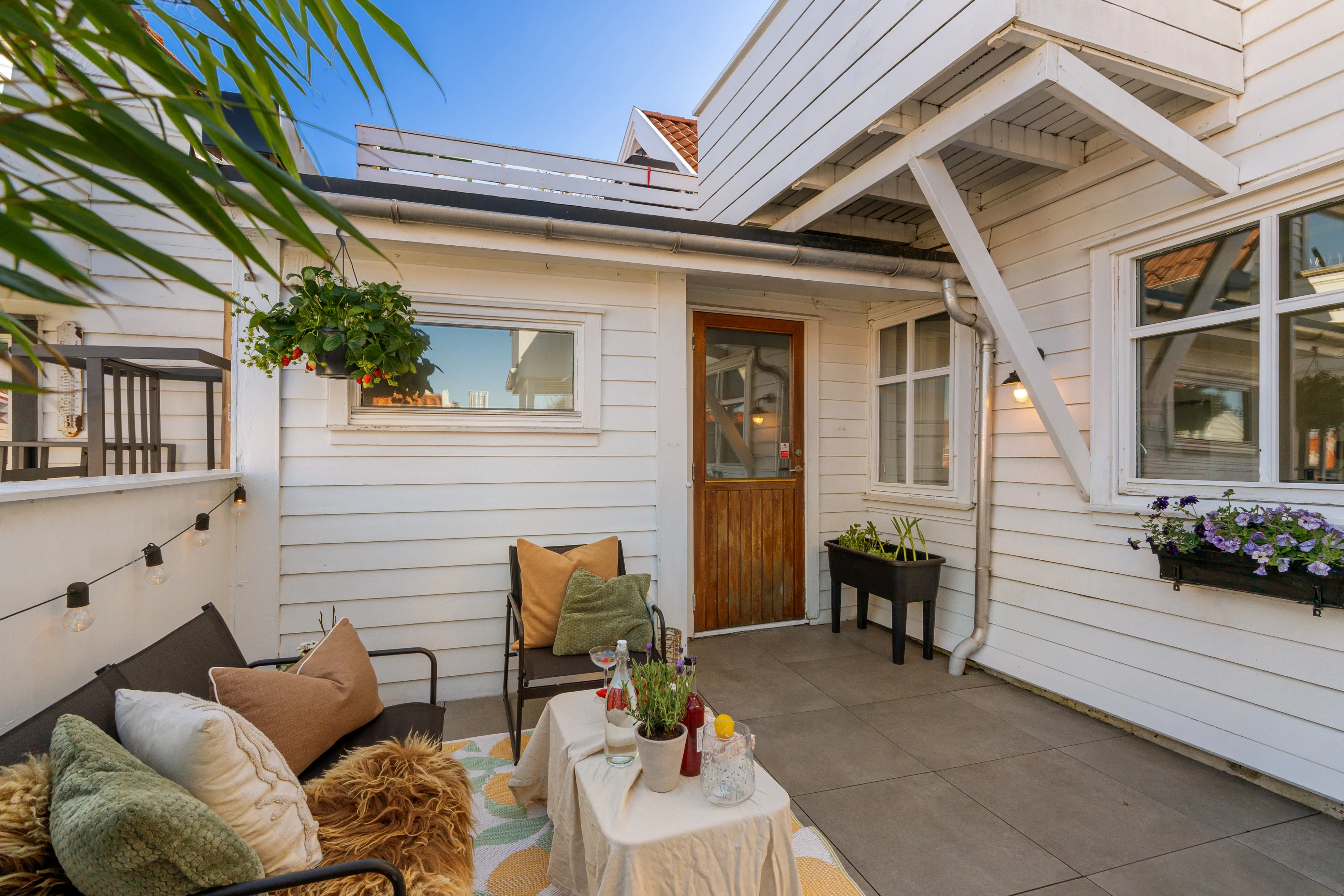 Historic 1868 Stavanger House with Sea Views and Garden Terrace - View image 44 of 45