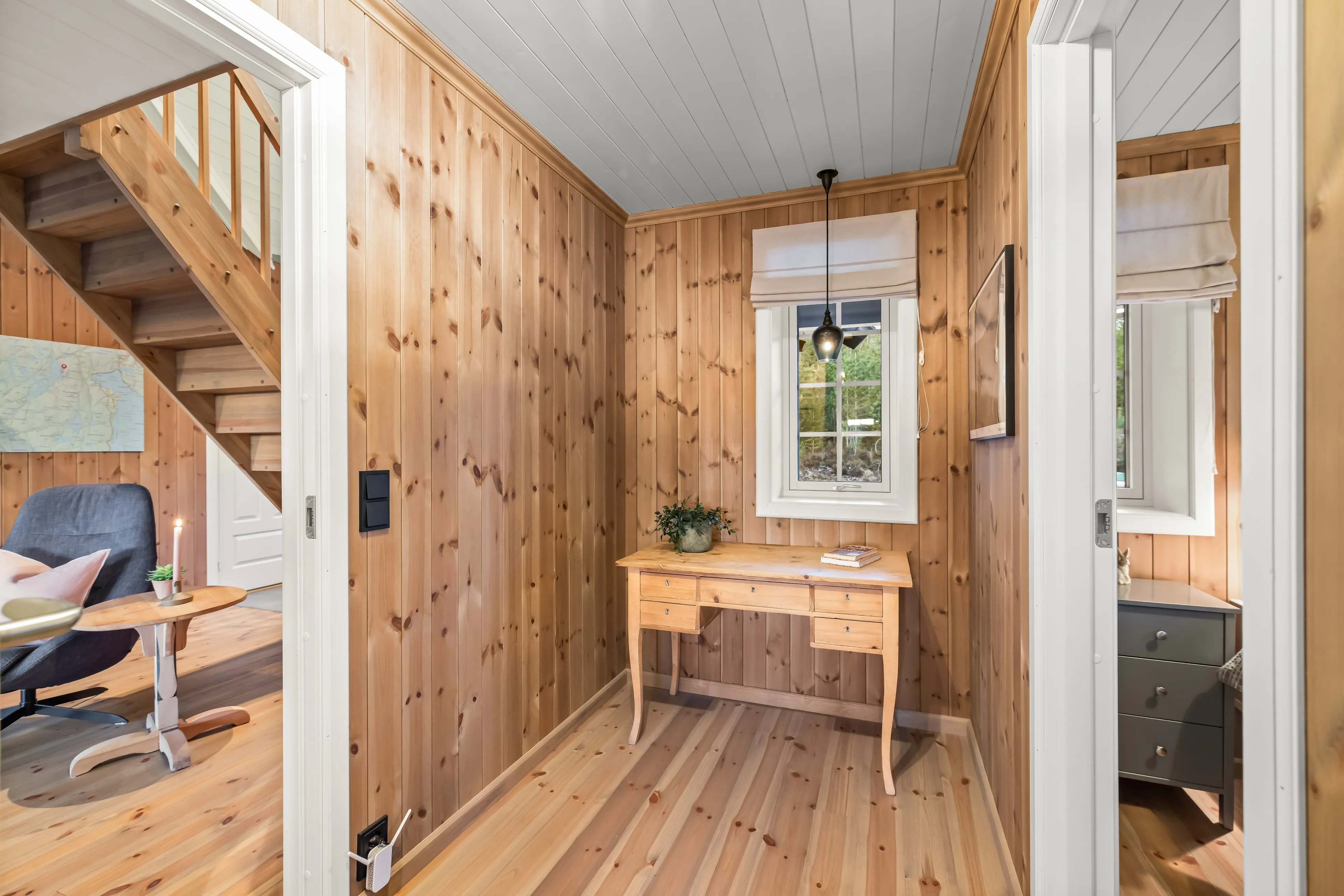 Contemporary 3-Bedroom Cabin with Expansive Terrace in Norway's Tranquil Rømskog - View image 22 of 41