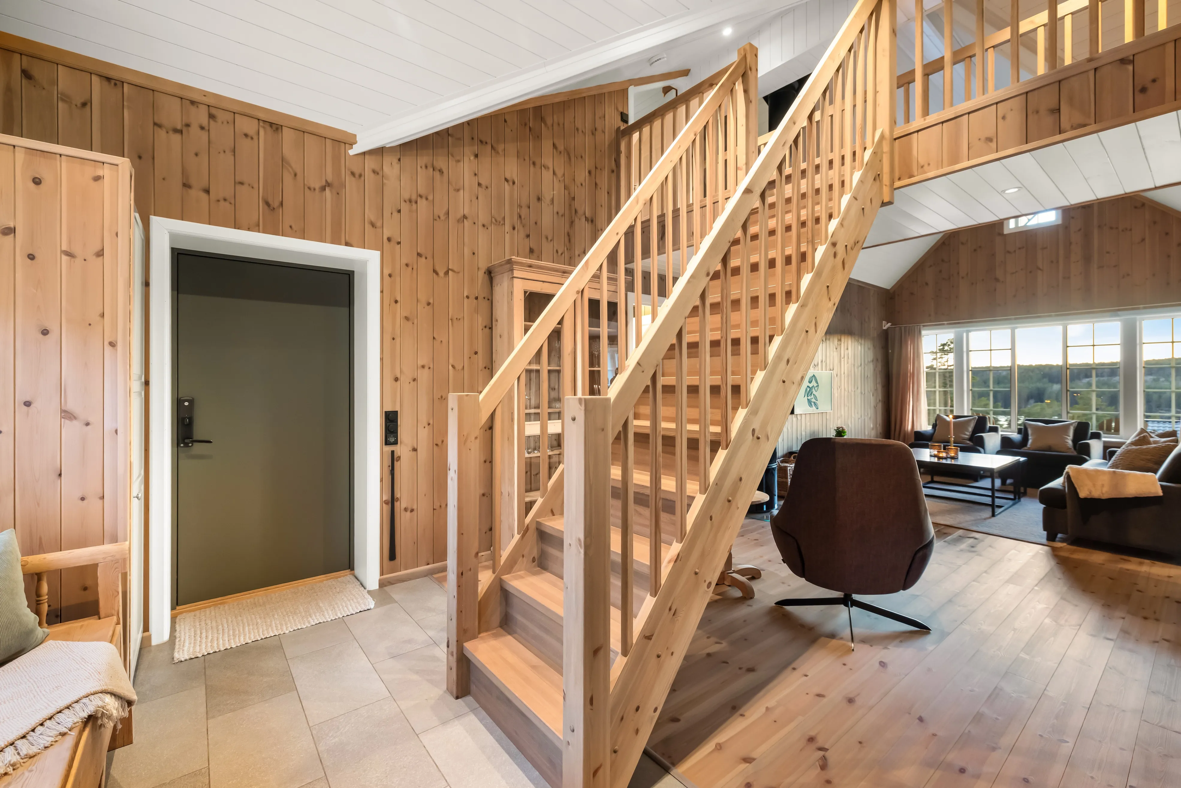 Contemporary 3-Bedroom Cabin with Expansive Terrace in Norway's Tranquil Rømskog - View image 31 of 41