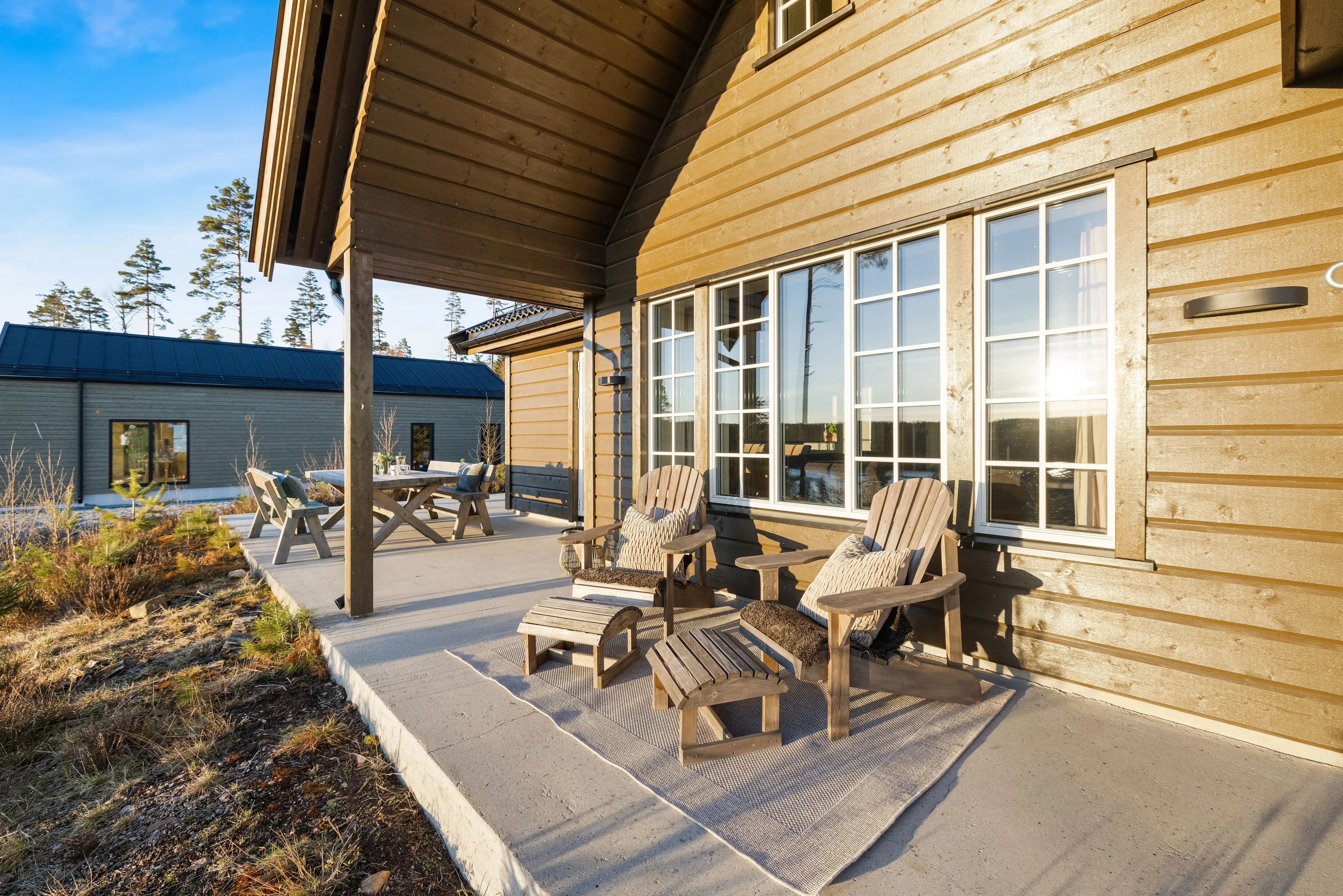 Contemporary 3-Bedroom Cabin with Expansive Terrace in Norway's Tranquil Rømskog - View image 37 of 41