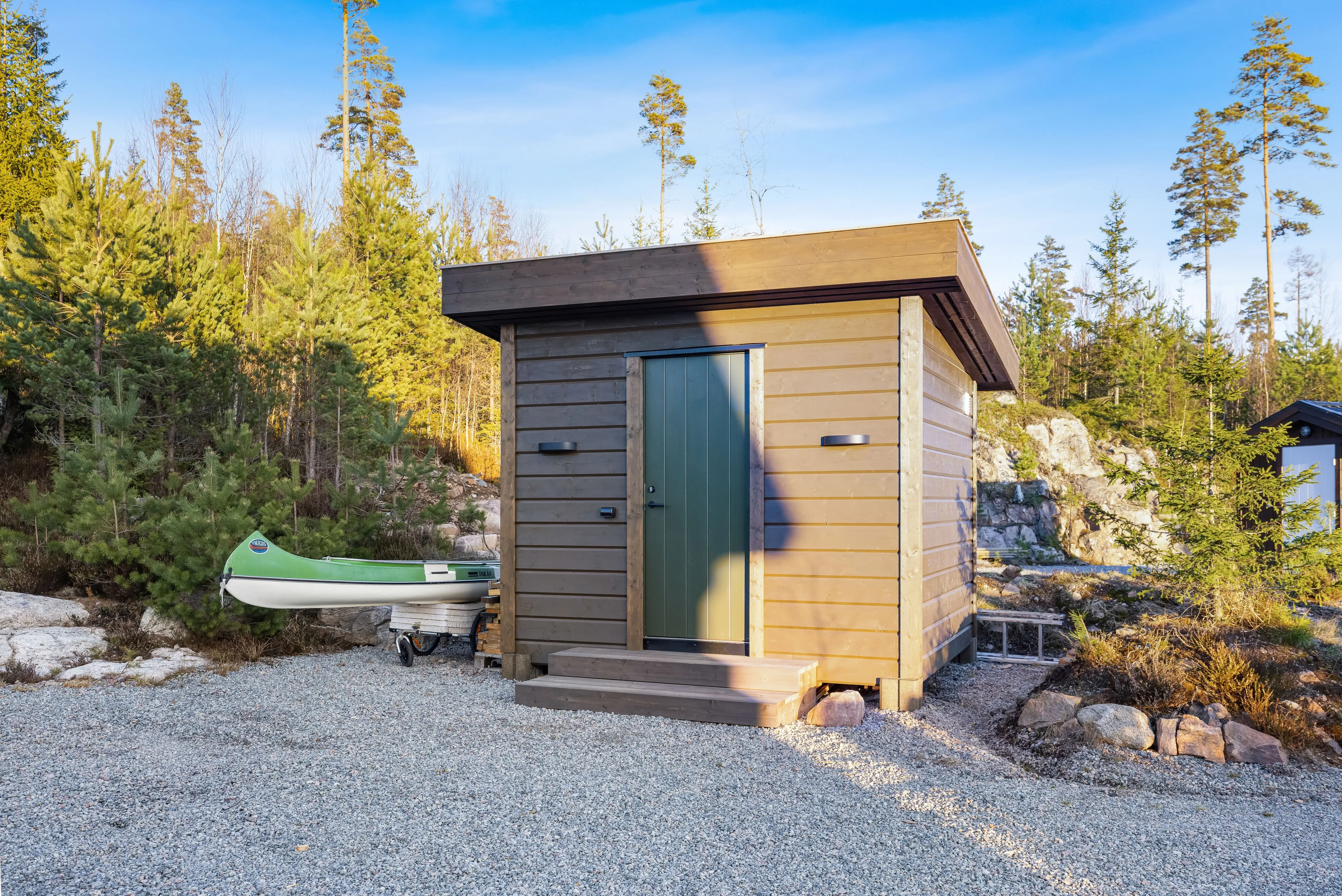 Contemporary 3-Bedroom Cabin with Expansive Terrace in Norway's Tranquil Rømskog - View image 40 of 41