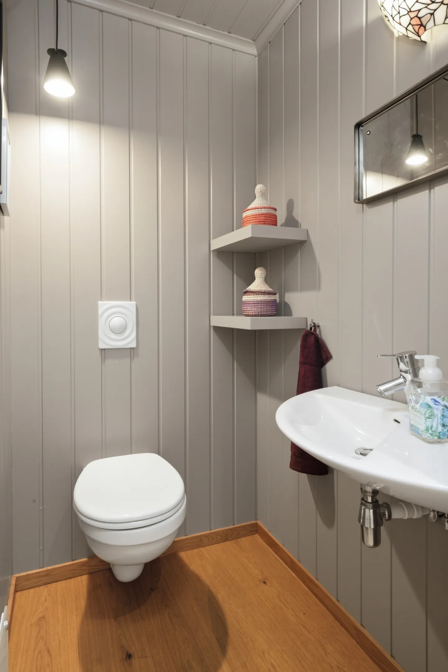 1960s Norwegian House with Garden and Sea Access in Torød - View image 19 of 53