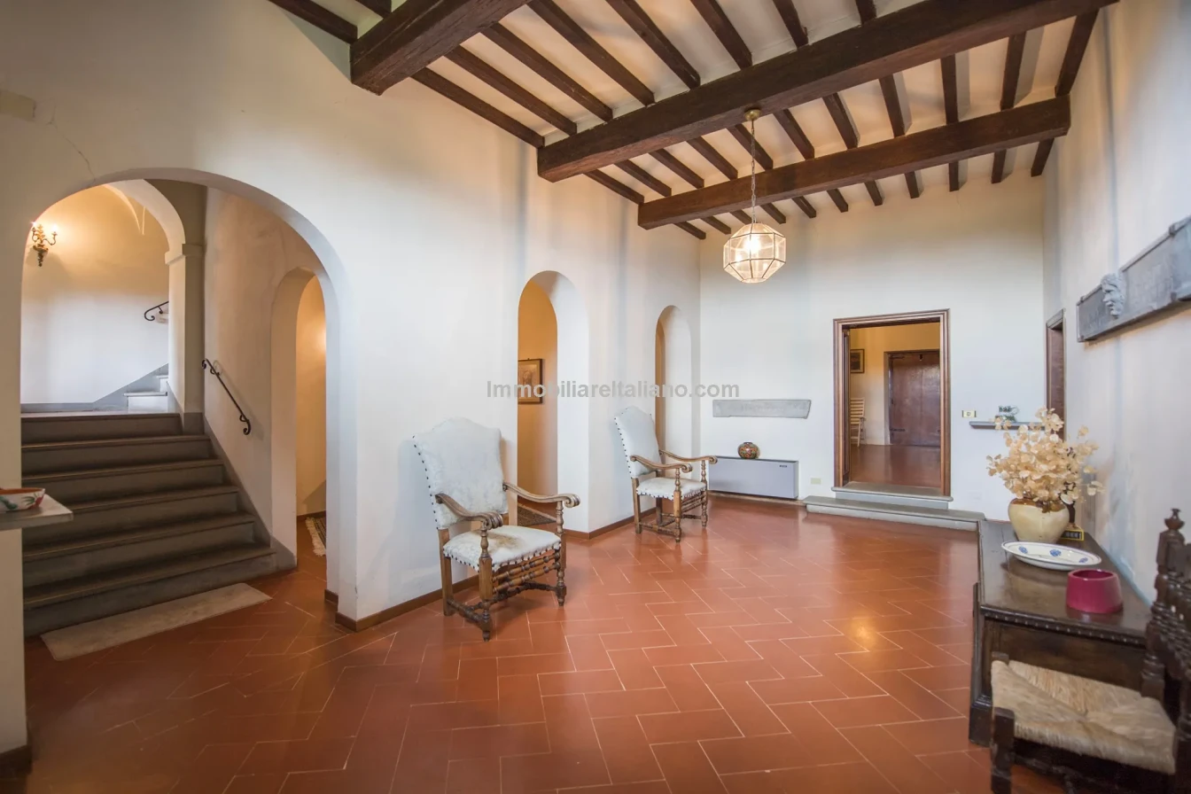 Villa storica con 3 camere da letto e ampio giardino a Sansepolcro, in Toscana - Visualizza immagine 24 di 66