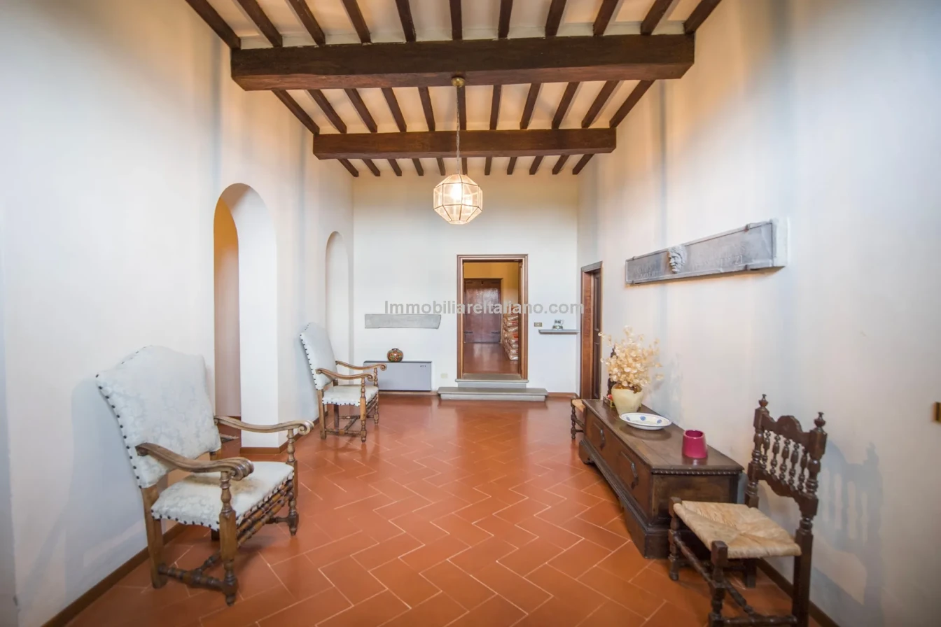 Villa storica con 3 camere da letto e ampio giardino a Sansepolcro, in Toscana - Visualizza immagine 25 di 66