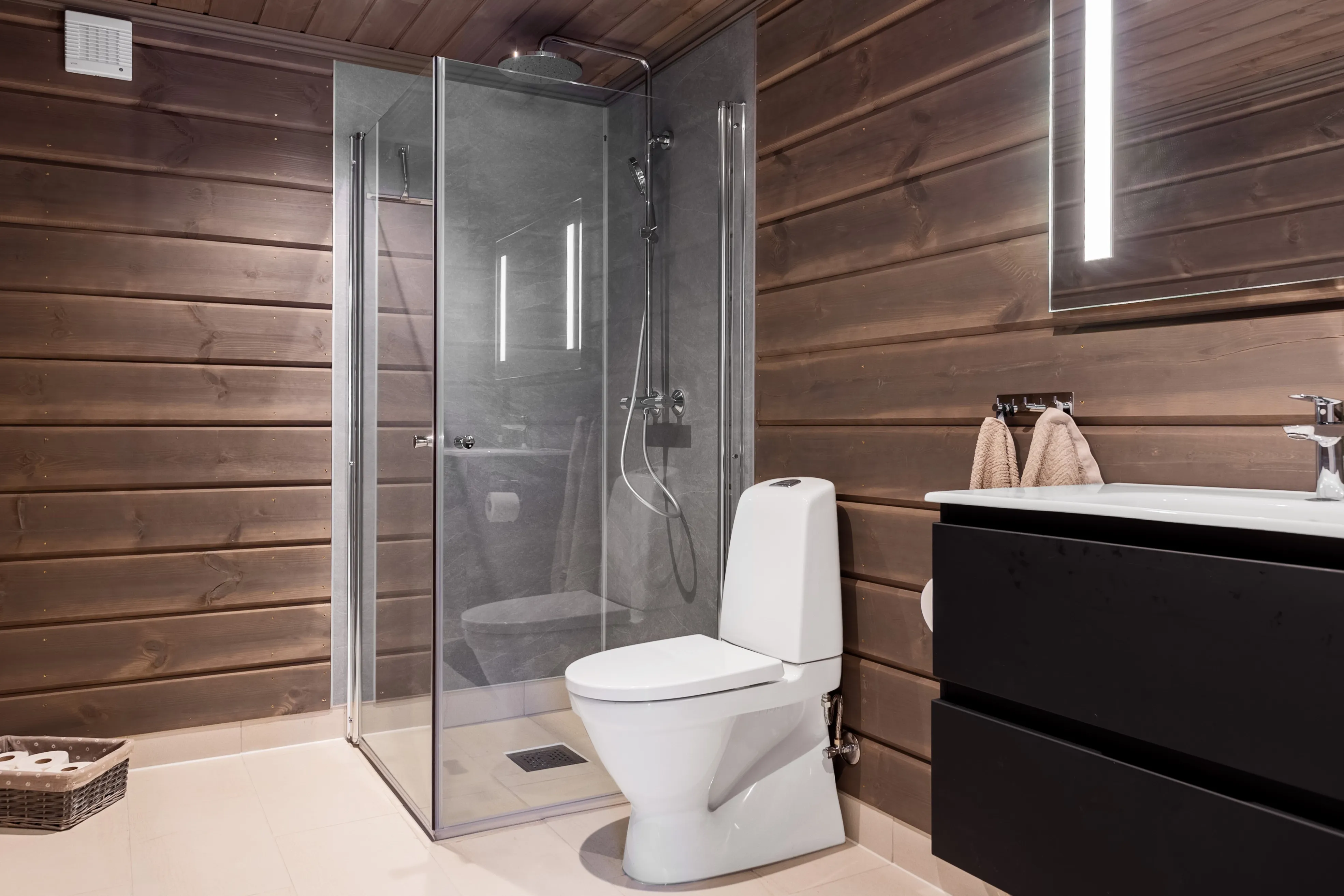 Modern 2-Bedroom Cabin with Sunlit Terrace in Tisleidalen, Norway - View image 21 of 32