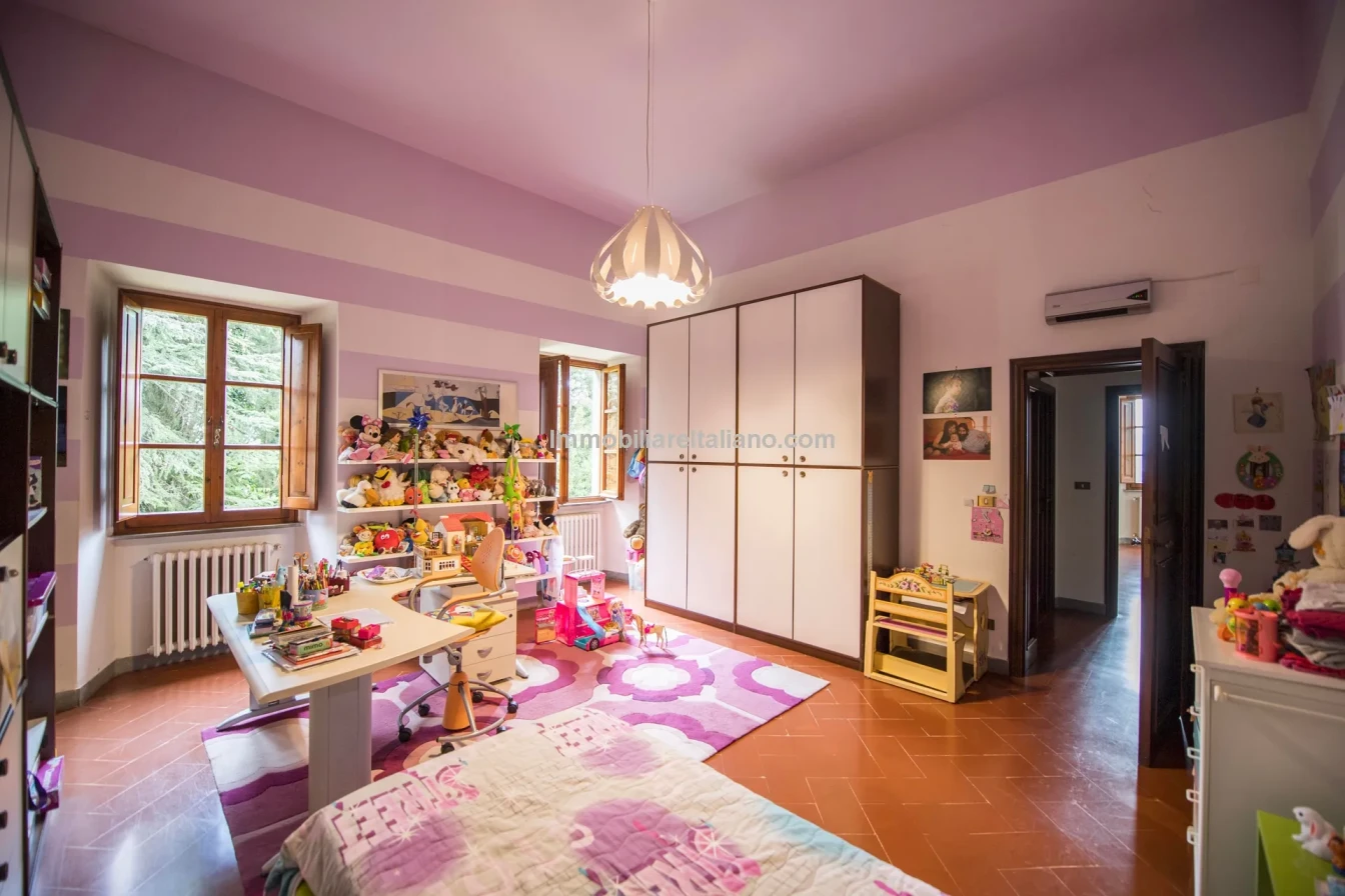Villa storica con 3 camere da letto e ampio giardino a Sansepolcro, in Toscana - Visualizza immagine 46 di 66