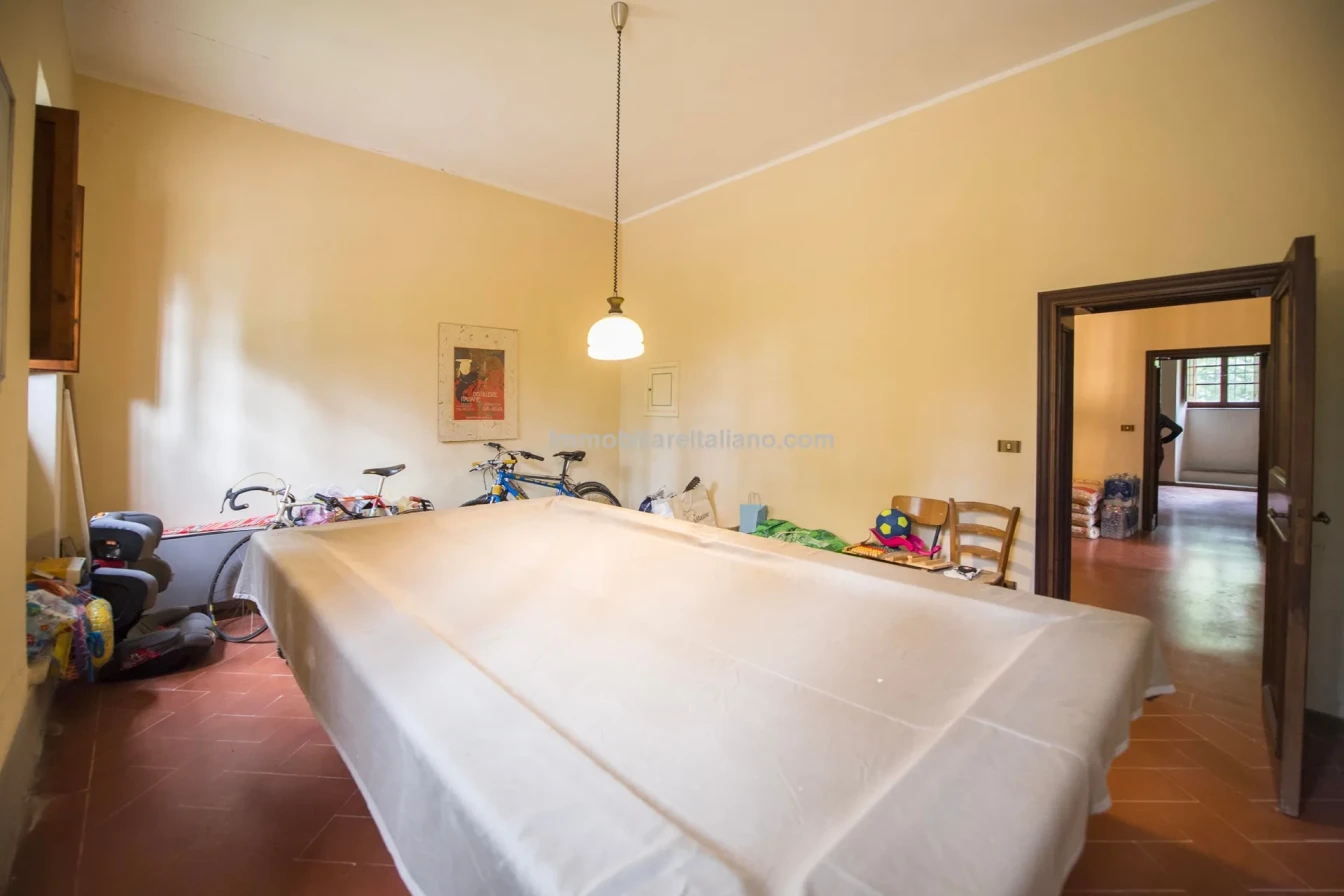 Villa storica con 3 camere da letto e ampio giardino a Sansepolcro, in Toscana - Visualizza immagine 53 di 66