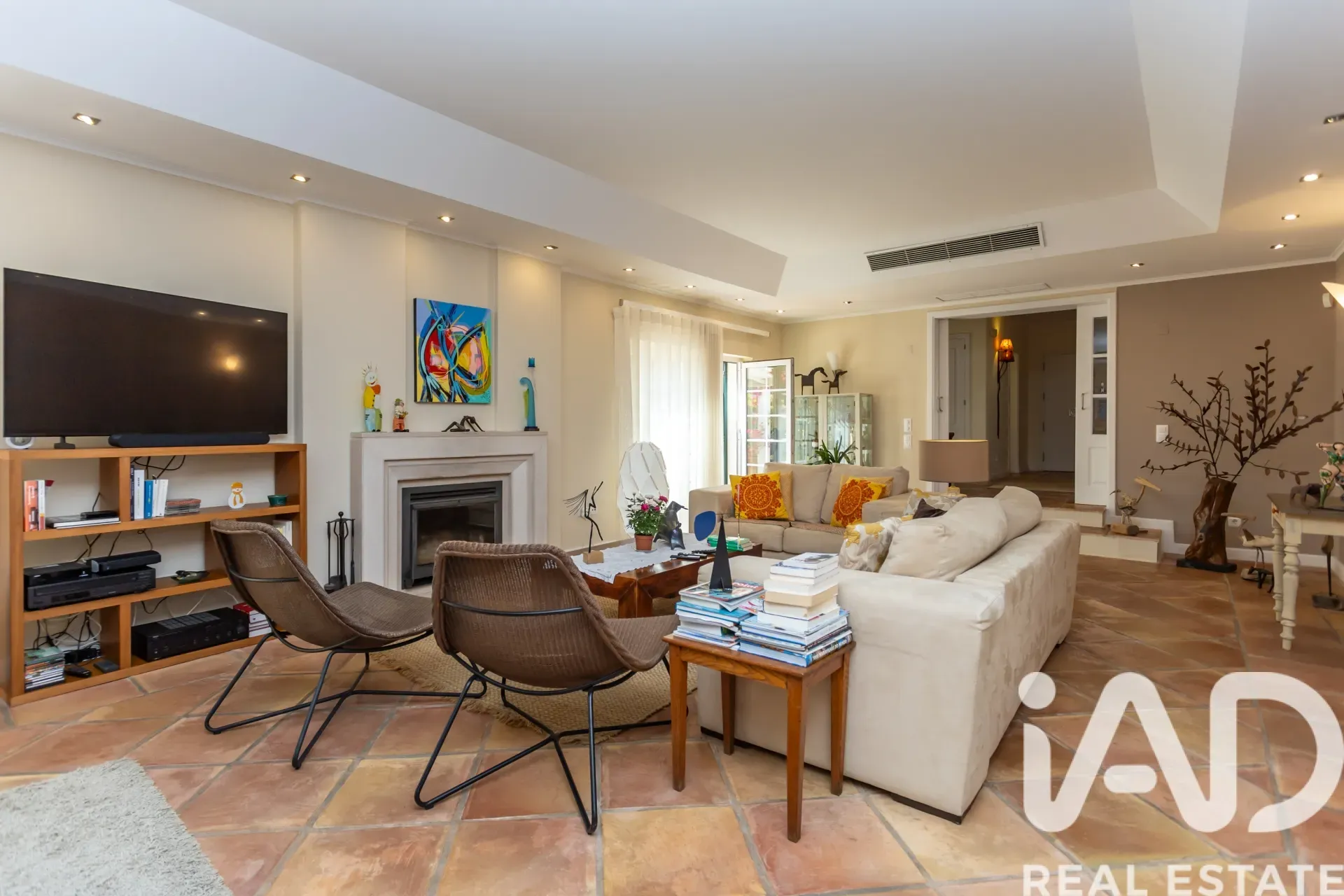 Contemporary 4-Bedroom House with Pool and Garden in Serene Azeitão - View image 18 of 38