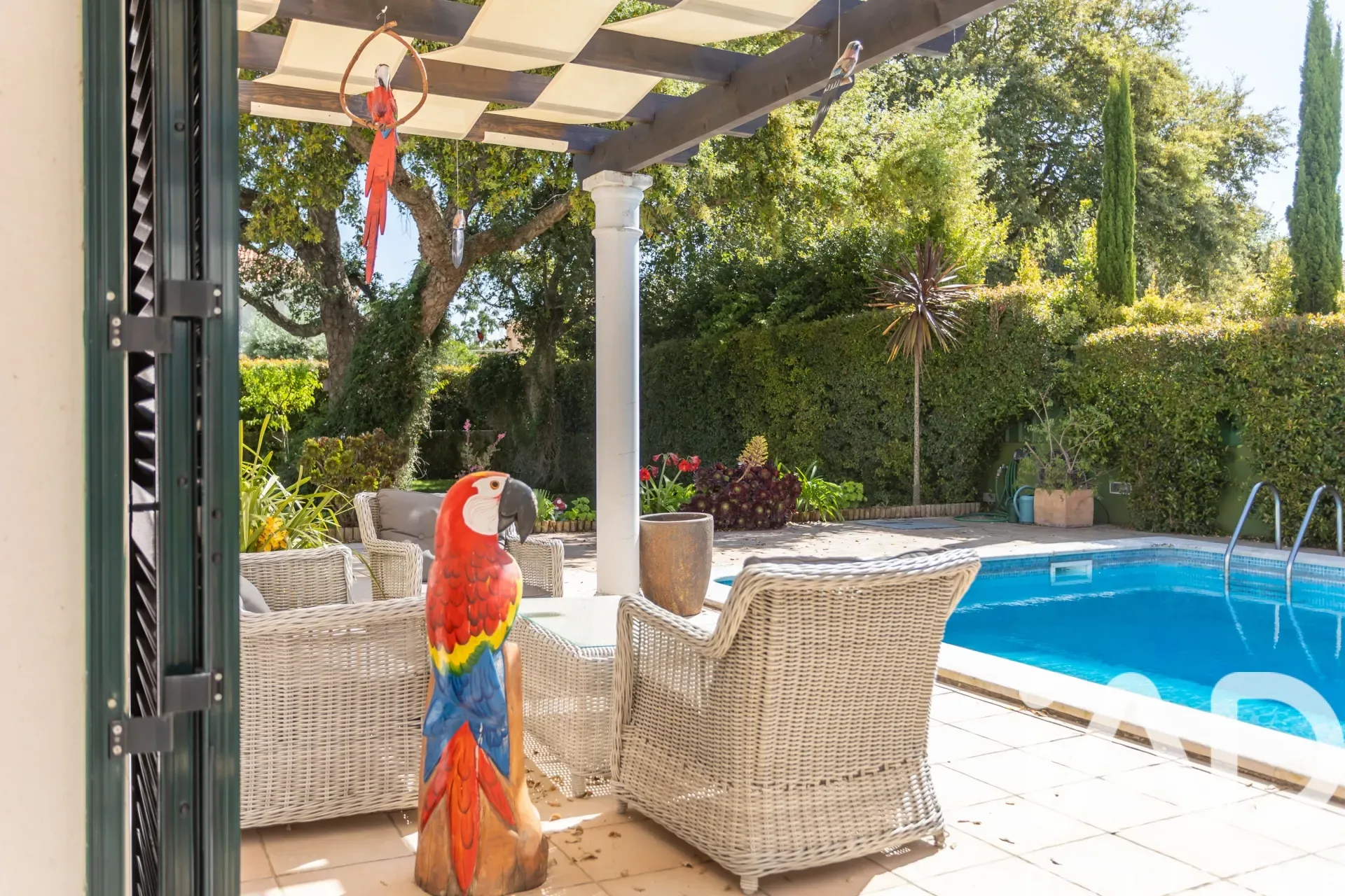 Contemporary 4-Bedroom House with Pool and Garden in Serene Azeitão - View image 21 of 38