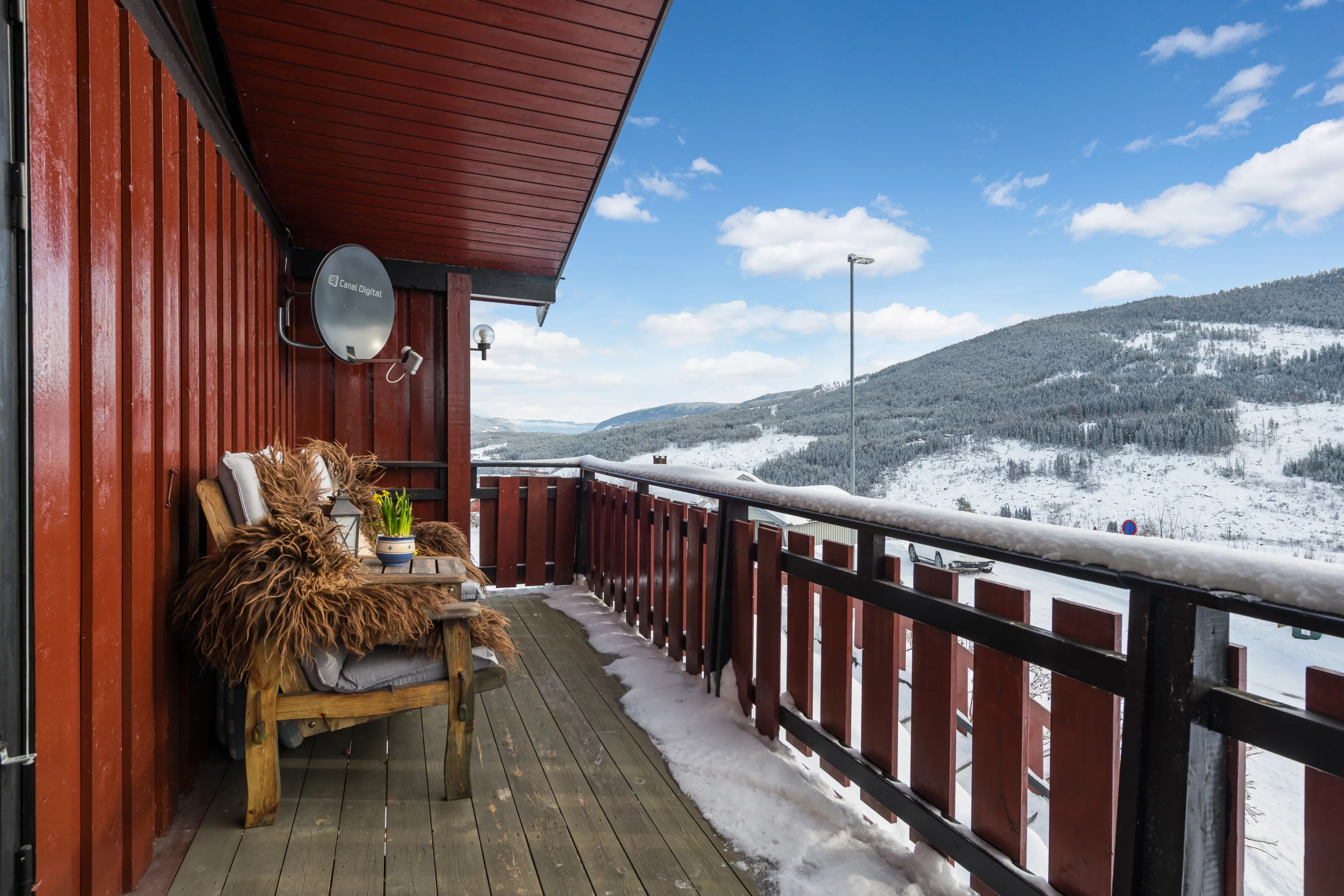1970s Ål House with Expansive Terrace and Private Garden - View image 39 of 51