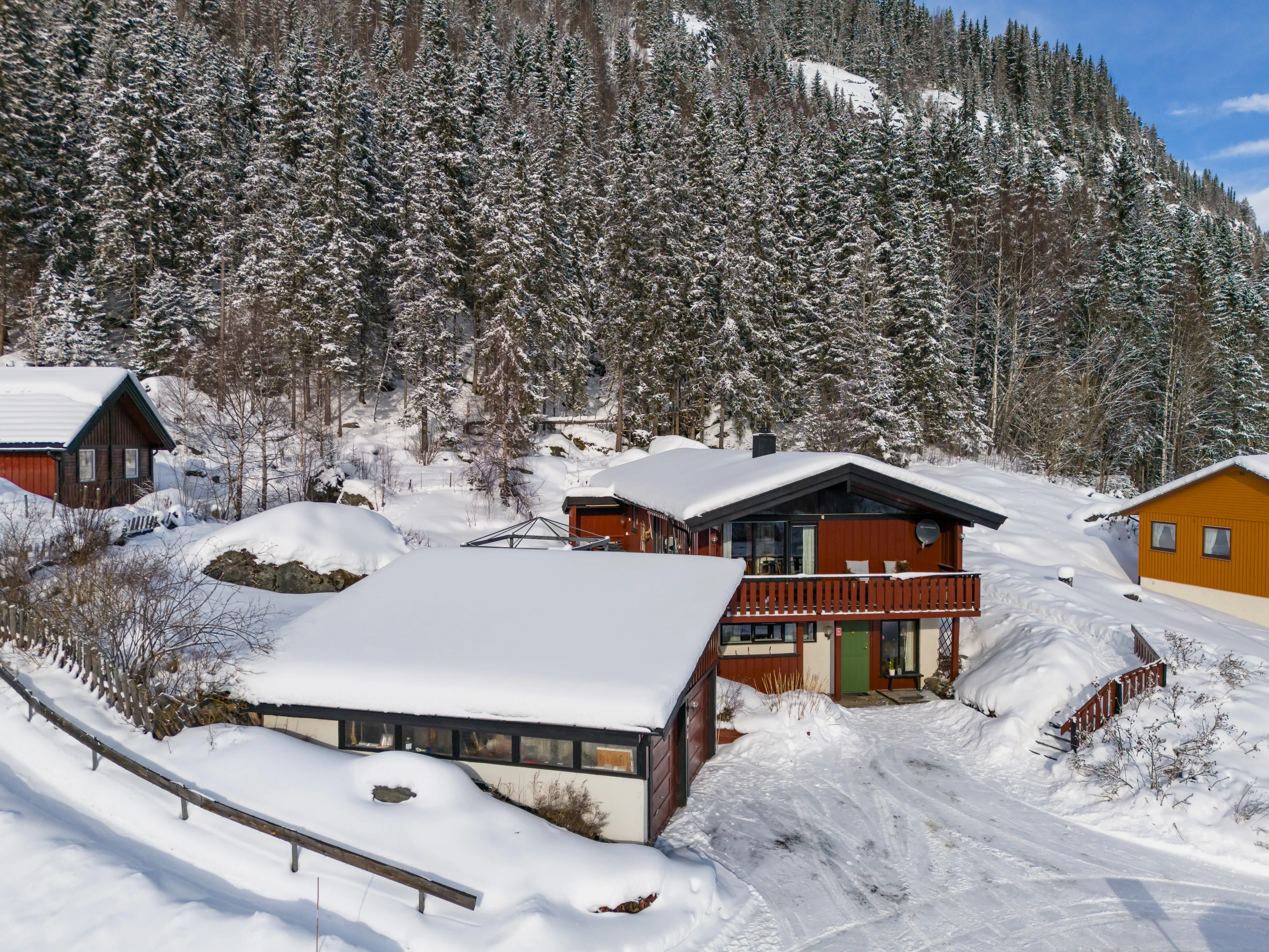1970s Ål House with Expansive Terrace and Private Garden - View image 47 of 51