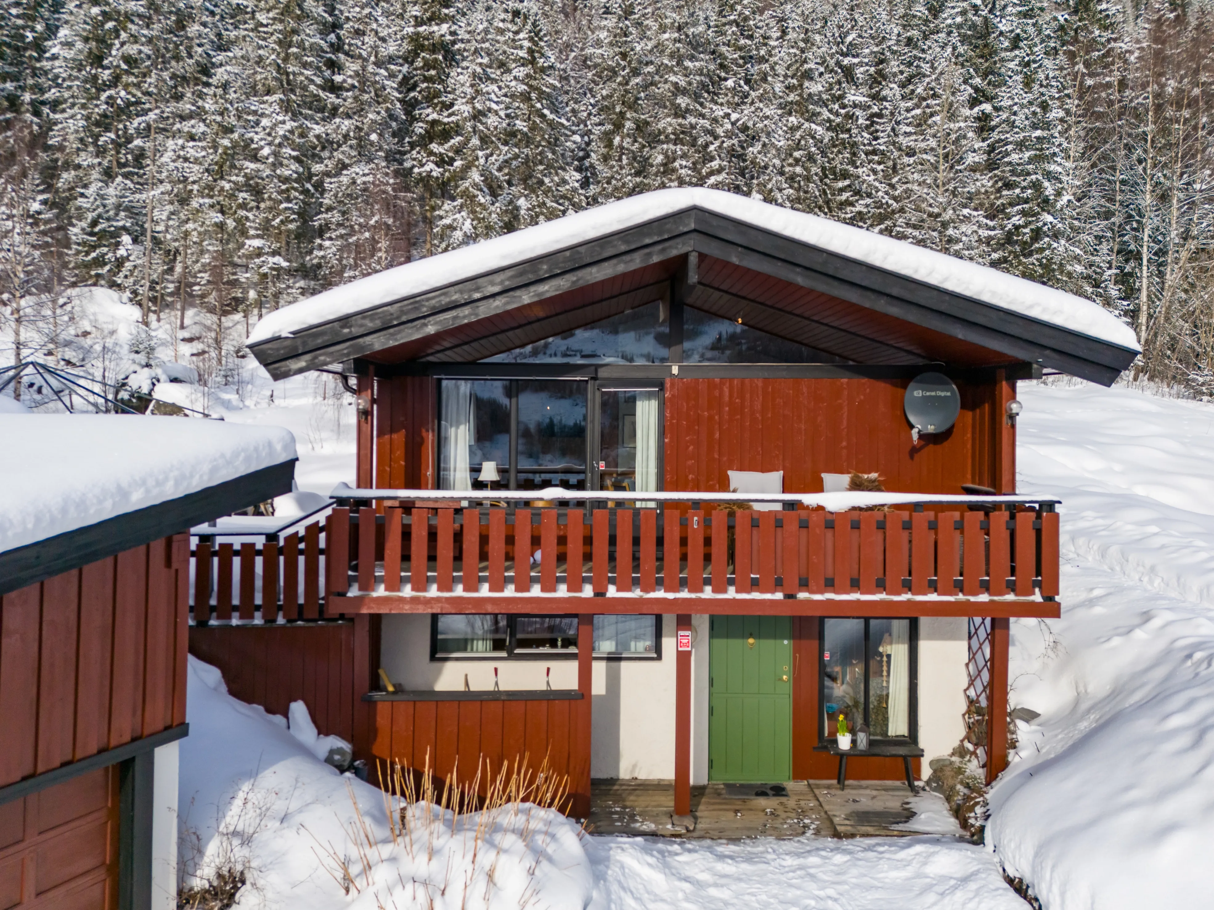 1970s Ål House with Expansive Terrace and Private Garden - View image 48 of 51