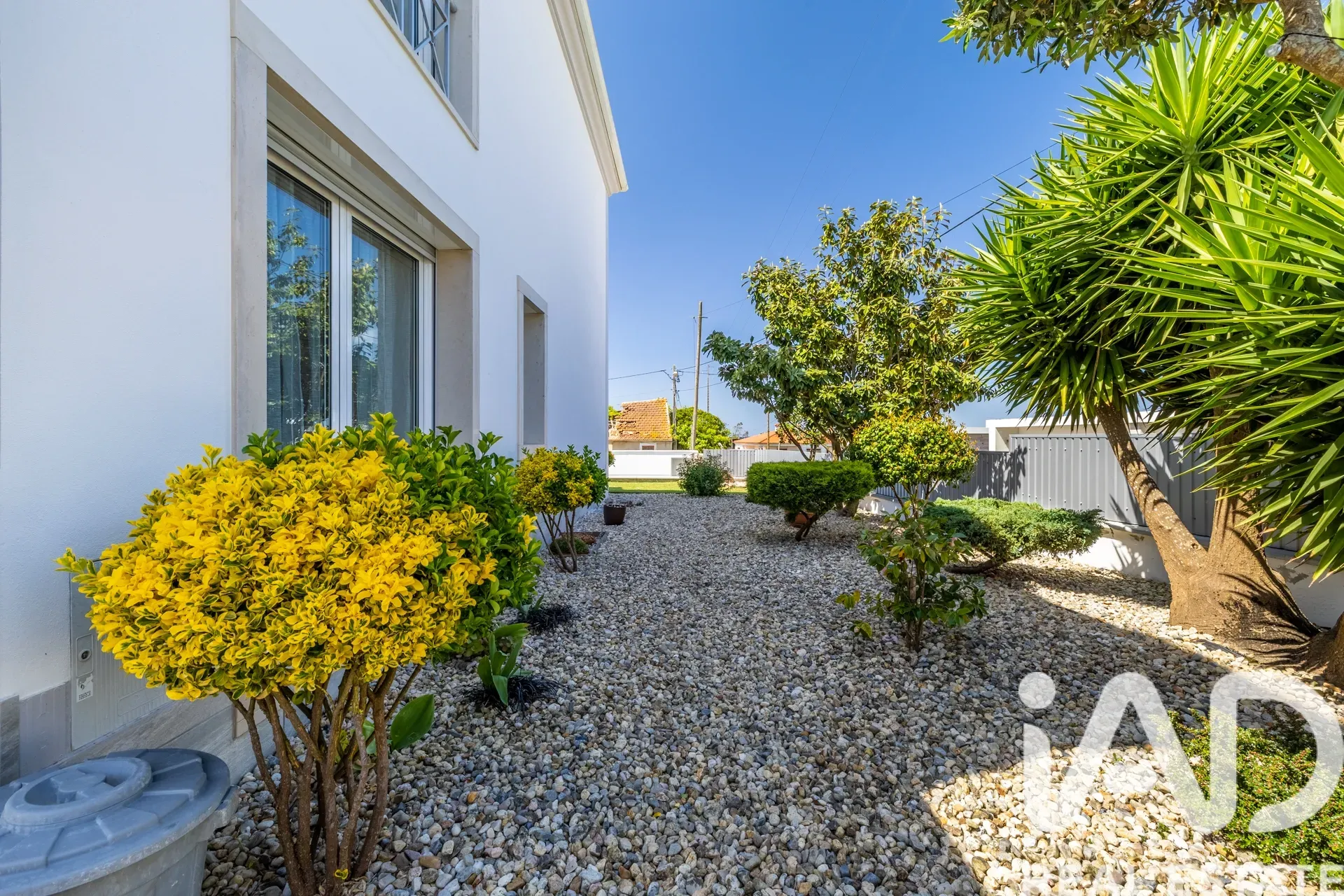 Contemporary 5-Bedroom House with Garden and Terrace in Leiria, Portugal - View image 33 of 37