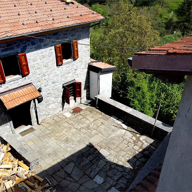 View image 12