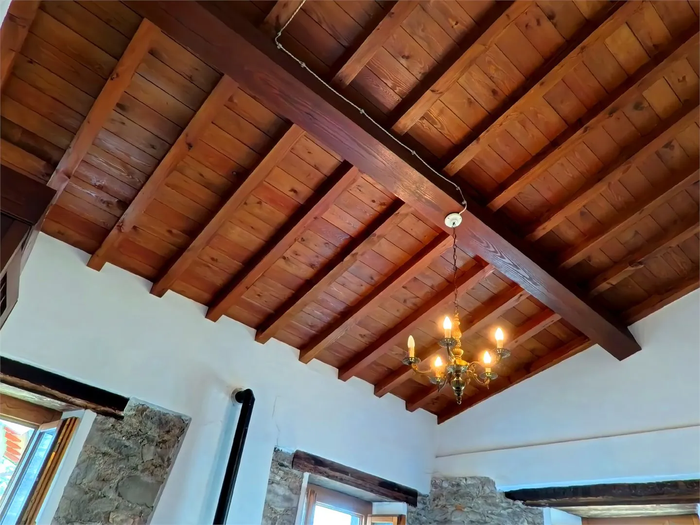 Two-Bedroom Country House with Garden in Vibrant Tuscan Village - View image 33 of 42