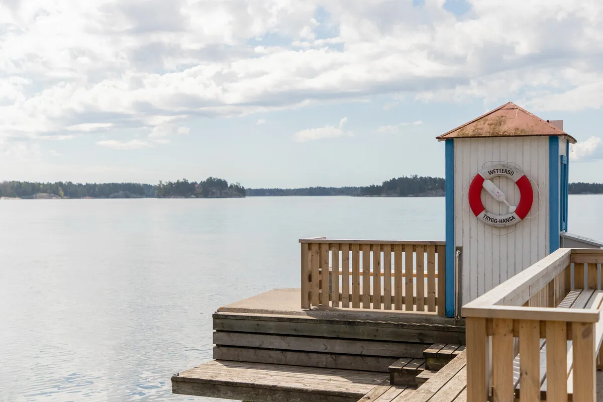 3-Bedroom Cabin with Expansive Garden in Ljusterö, Stockholm Archipelago - Image 4