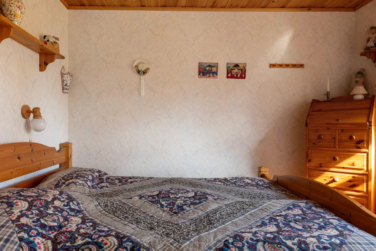 3-Bedroom Cabin with Expansive Garden in Ljusterö, Stockholm Archipelago - View image 11 of 36