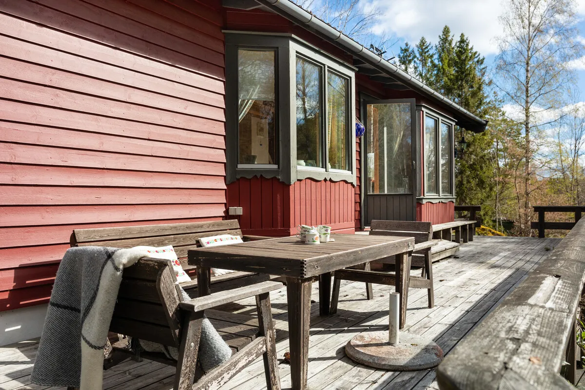 3-Bedroom Cabin with Expansive Garden in Ljusterö, Stockholm Archipelago - View image 18 of 36