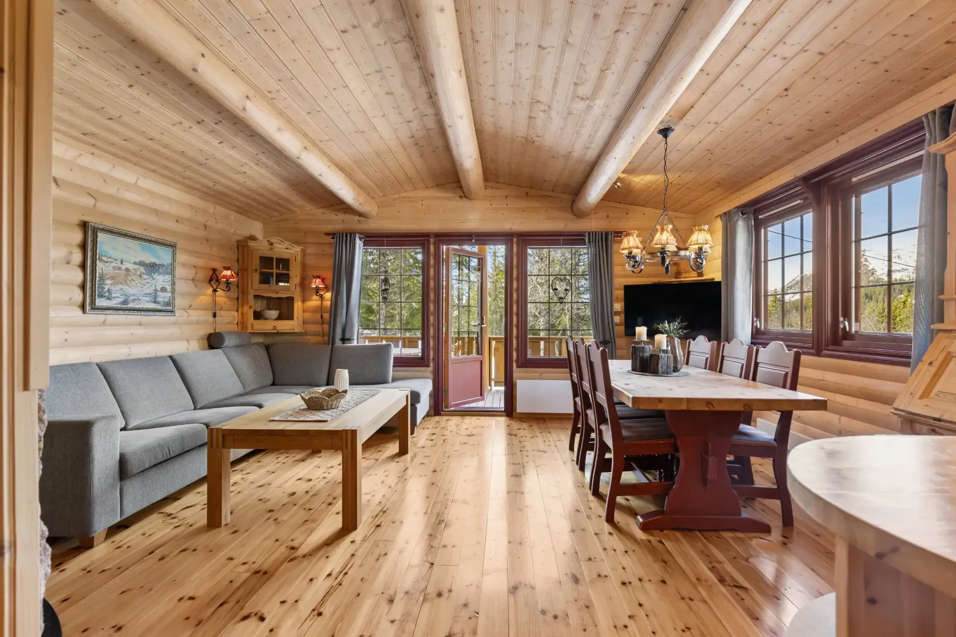Modern 3-Bedroom Country House with Expansive Garden in Eggedal, Norway - Image 5
