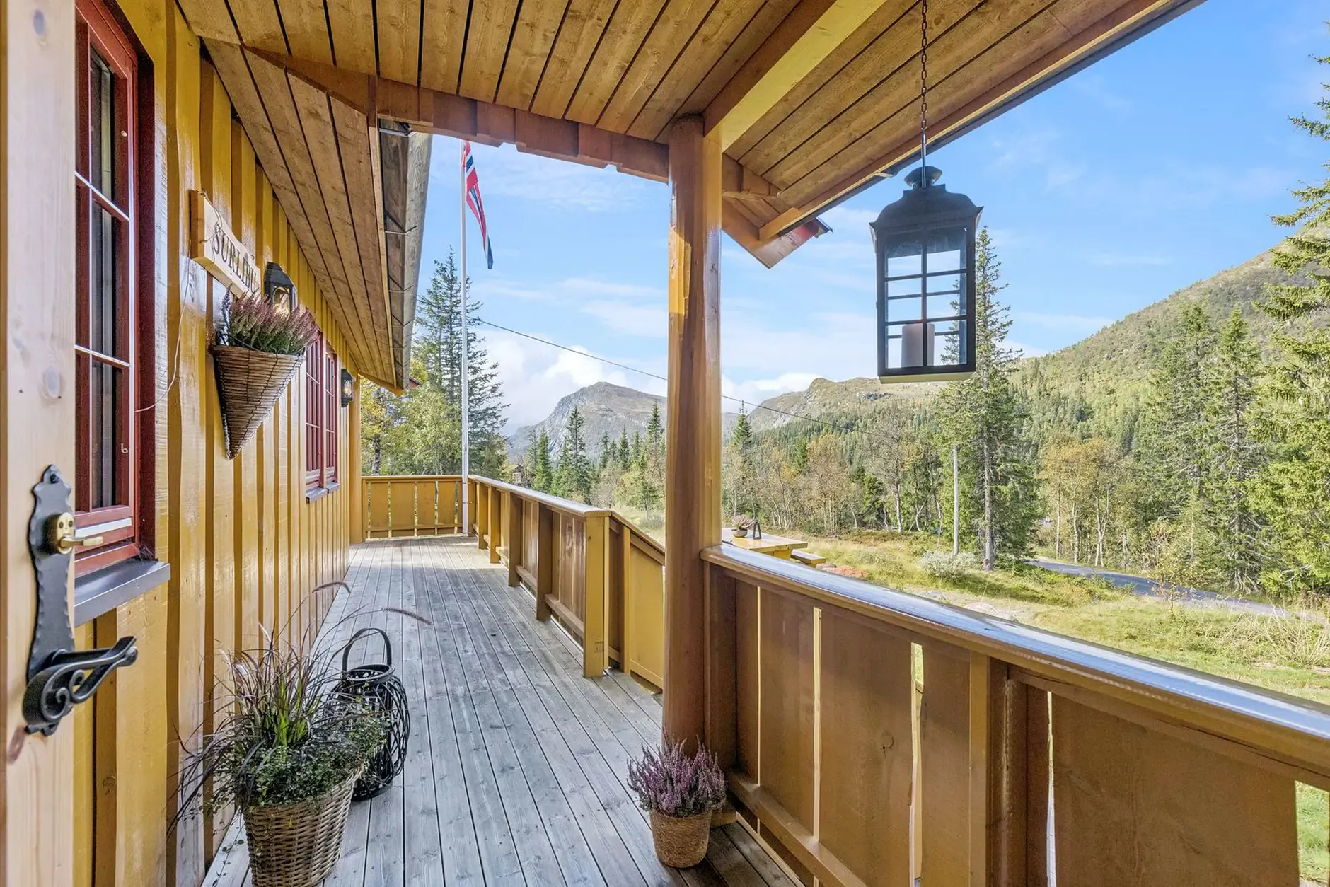 Modern 3-Bedroom Country House with Expansive Garden in Eggedal, Norway - View image 38 of 47