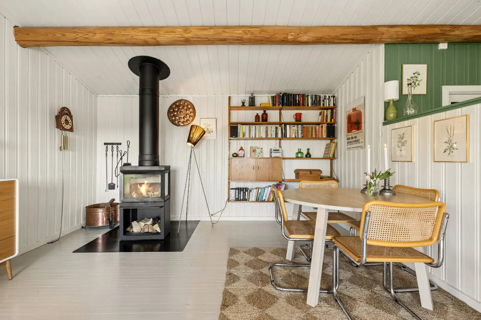 1970s Country House in Skiptvet: 2-Bedroom Retreat with Expansive Terrace - View image 10 of 28