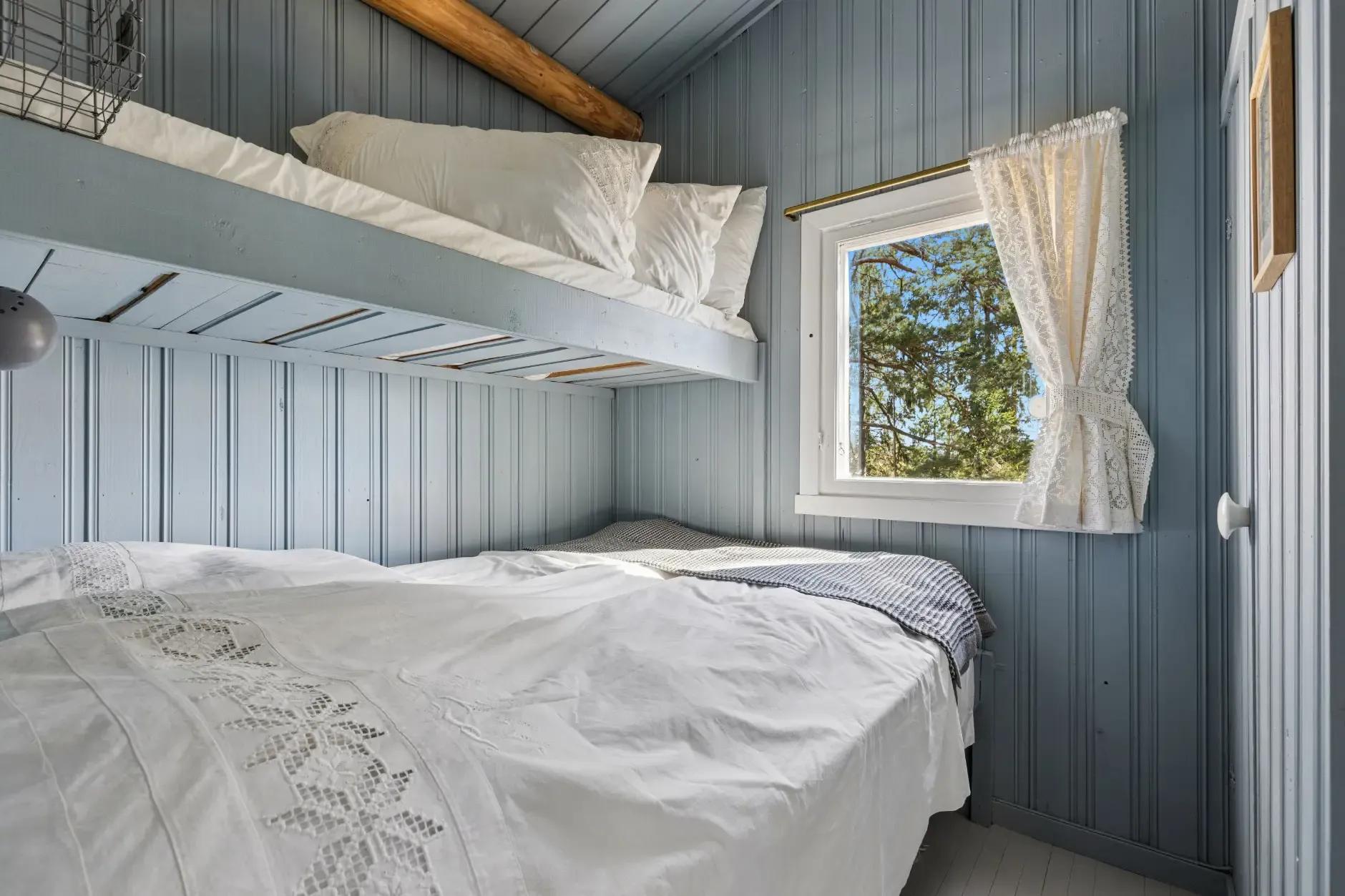 1970s Country House in Skiptvet: 2-Bedroom Retreat with Expansive Terrace - View image 14 of 28