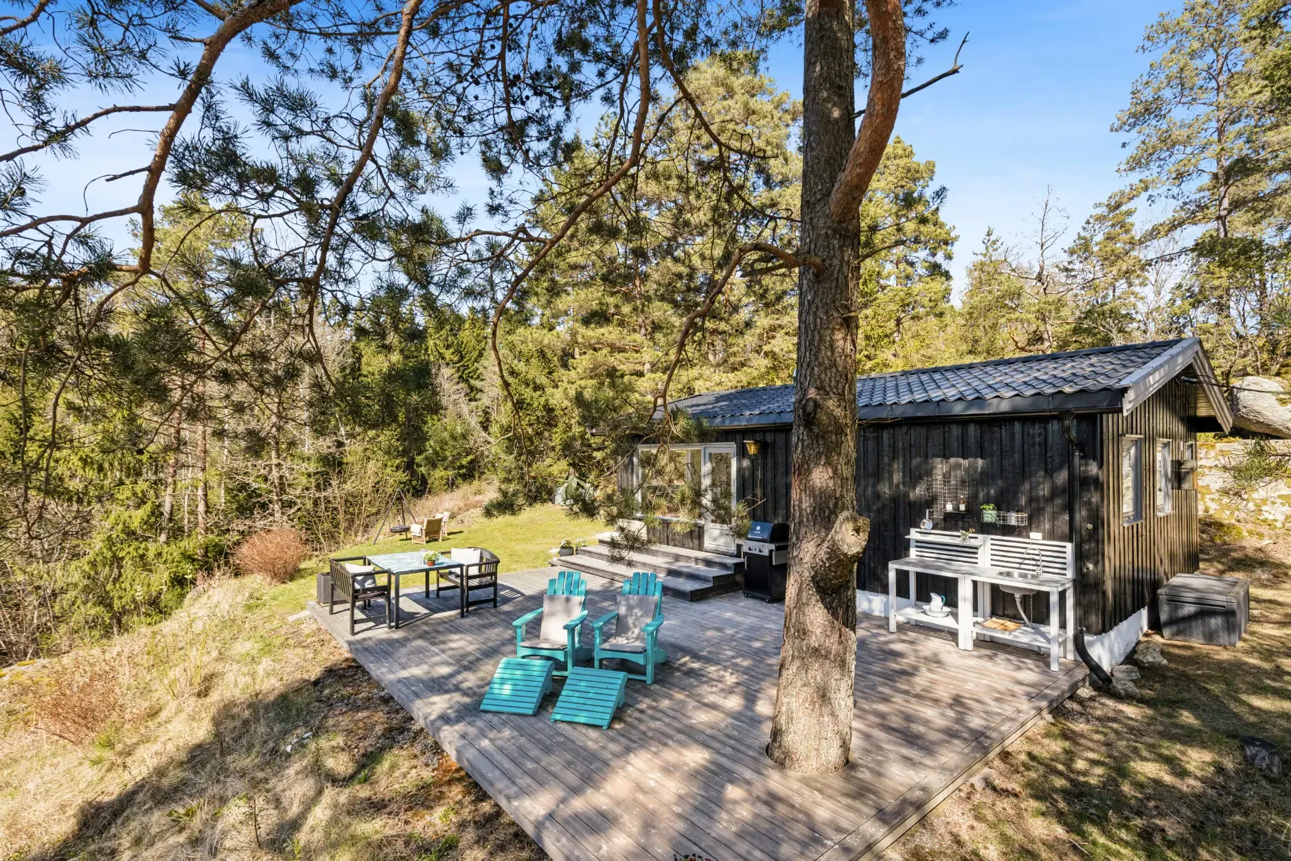 1970s Country House in Skiptvet: 2-Bedroom Retreat with Expansive Terrace - View image 18 of 28