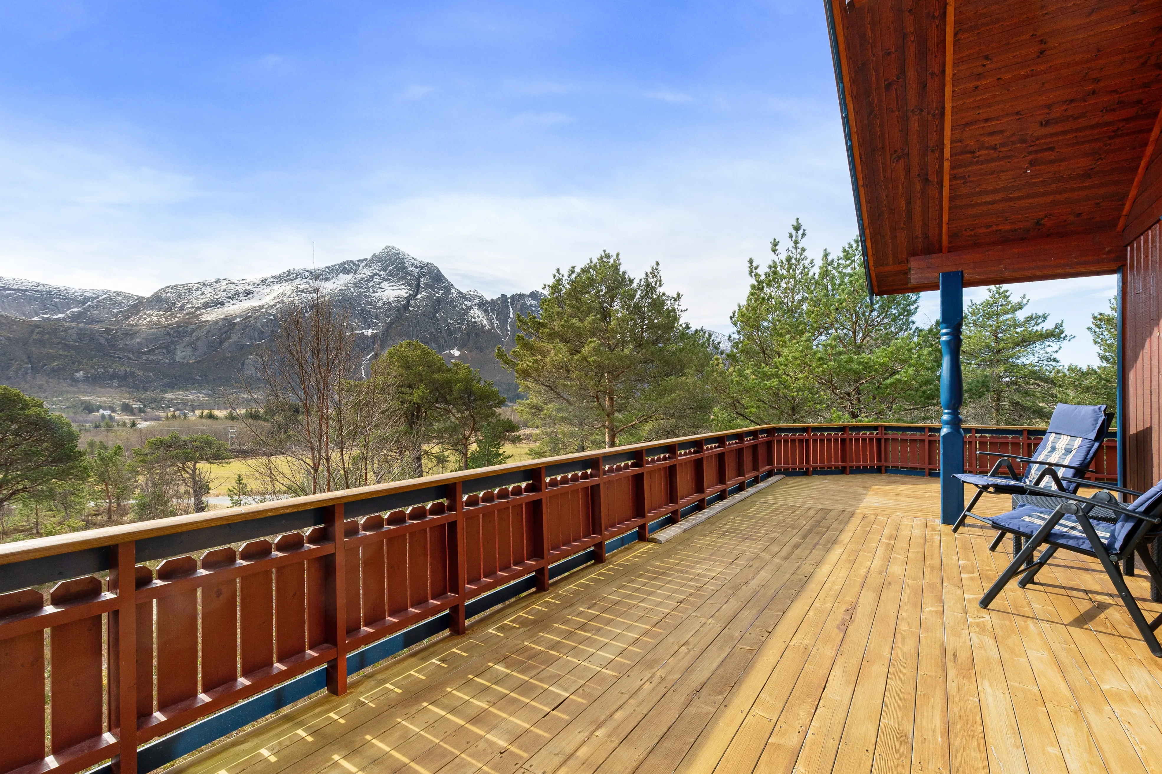 Nordland 2-Bedroom Cabin with Annex and Grill Hut in Coastal Meløy - View image 19 of 33