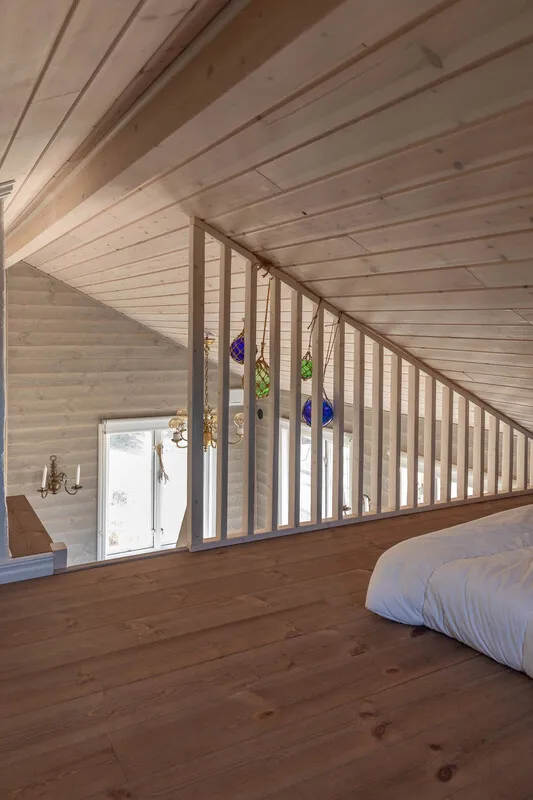 1970s Swedish Archipelago House with Expansive Gardens and Terrace - View image 36 of 47