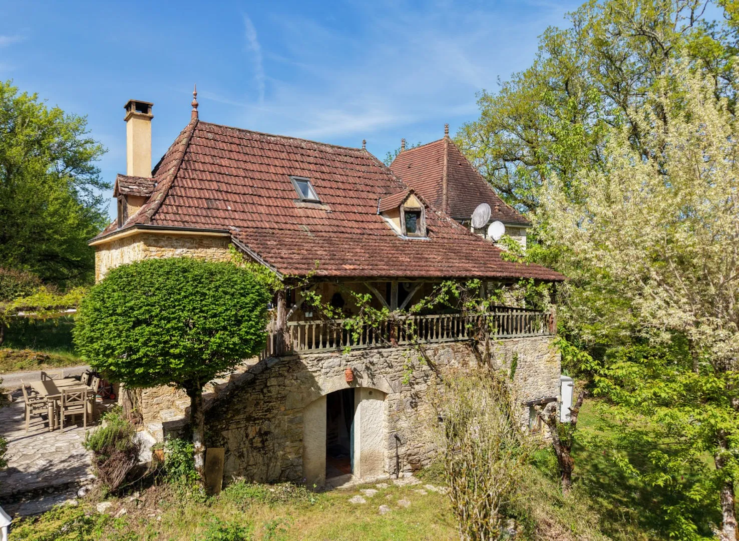 4-Bedroom House with Pool and Garden in Scenic Gourdon, France - View image 24 of 24