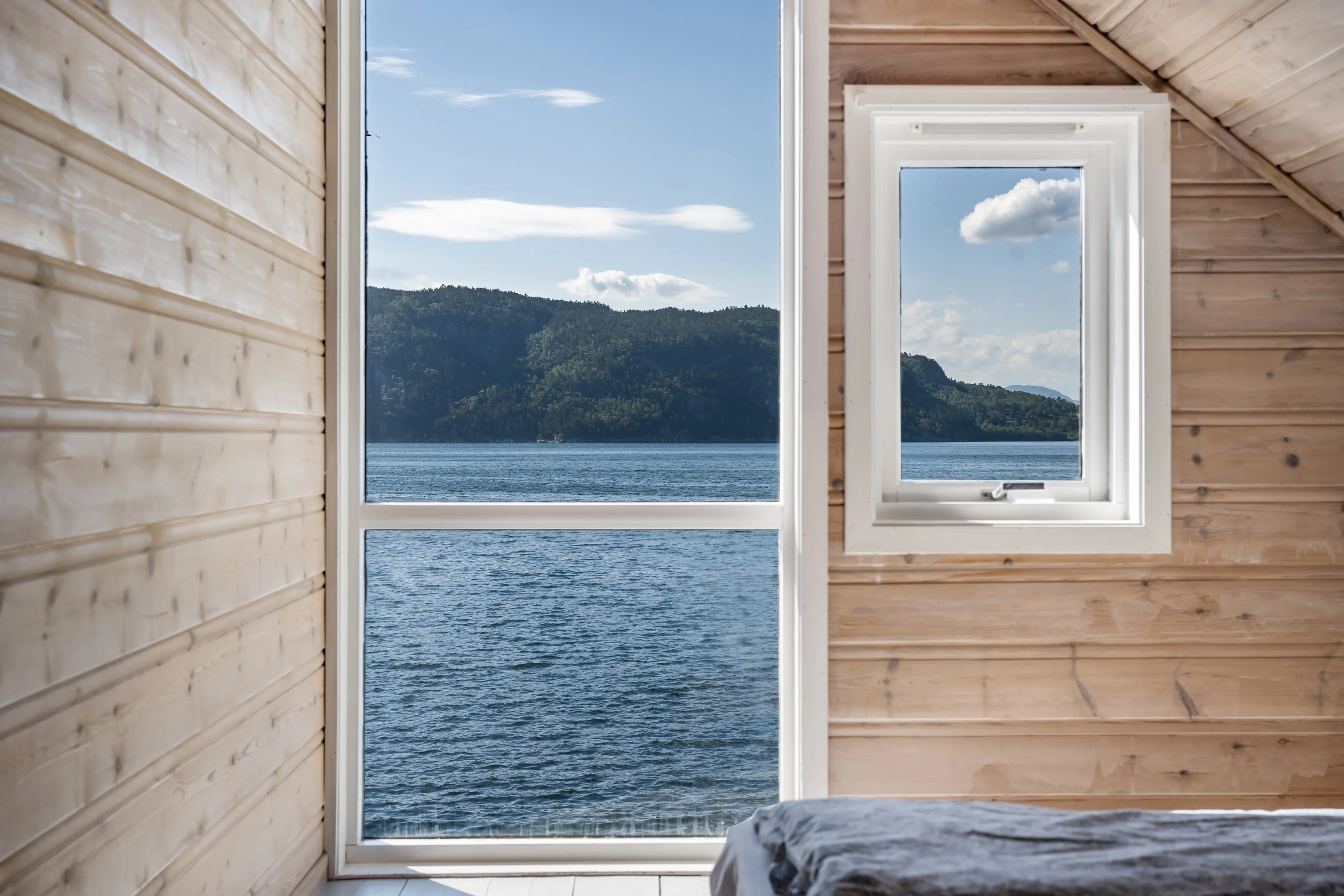 Encantadora cabaña de 1994 con embarcadero privado y terraza en la pintoresca localidad de Jelsa, Noruega - Ver imagen 28 de 47